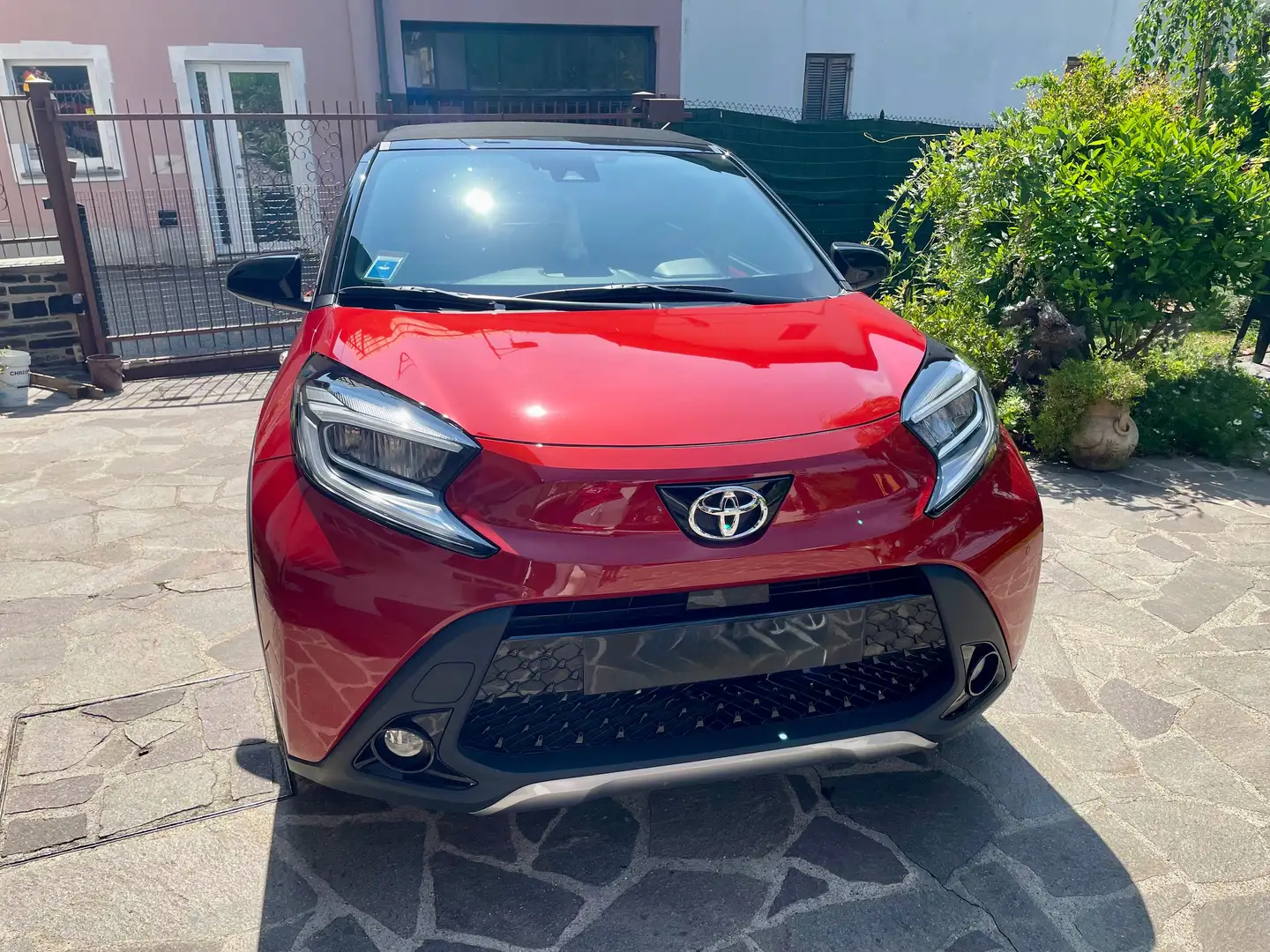 Toyota Aygo Aygo X Air X 1.0 Lounge Air 72cv + ruote invernali Червоний - 2