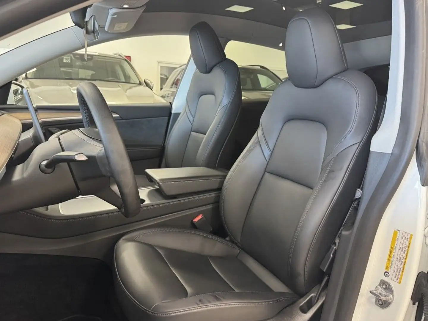 Tesla Model Y Y Performance Dual Motor Wit - 2