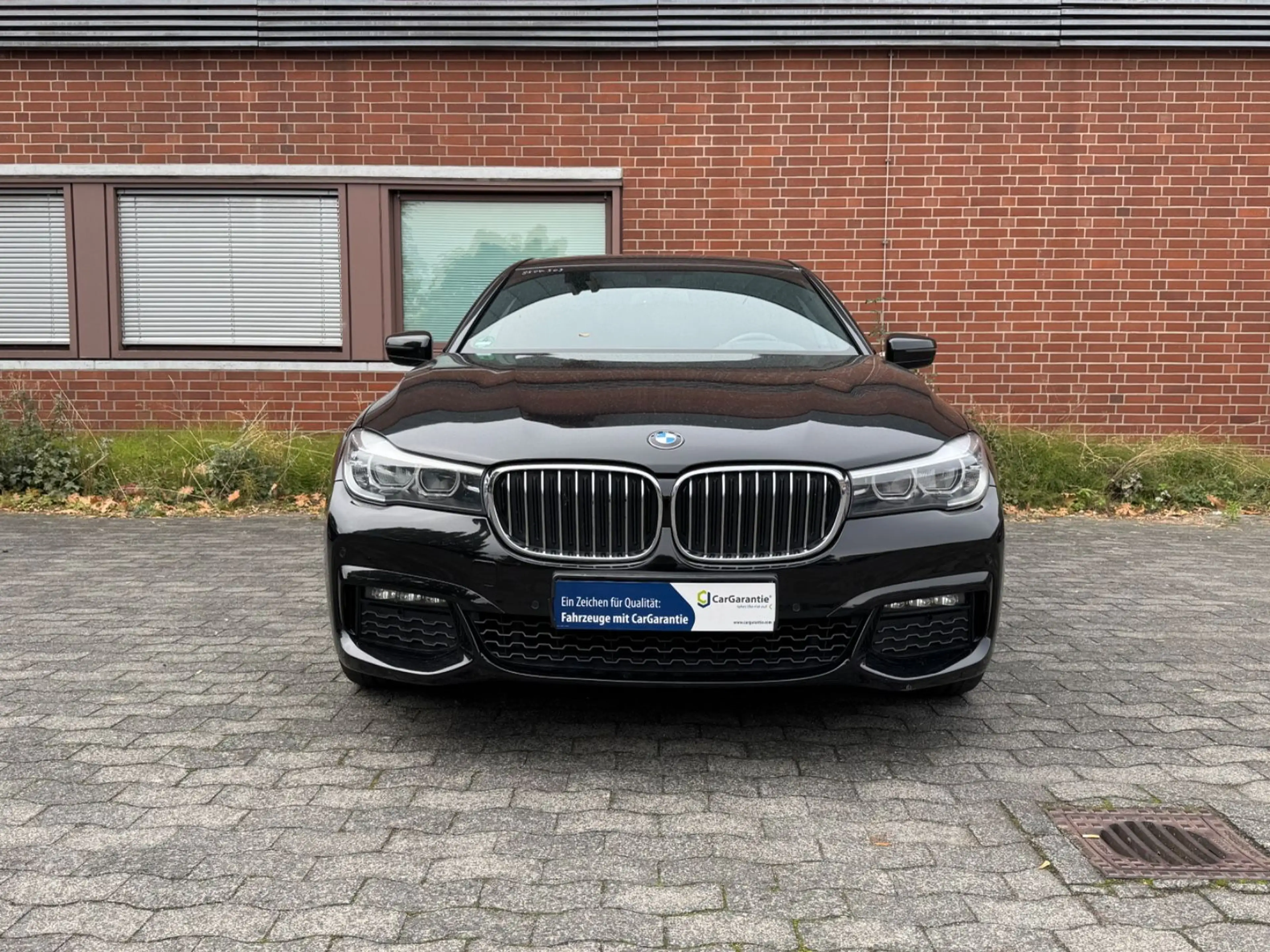 BMW 730 d xDrive Shadow M-SPORT SOFTCLOSE*HUP*LEDER* — photo 2