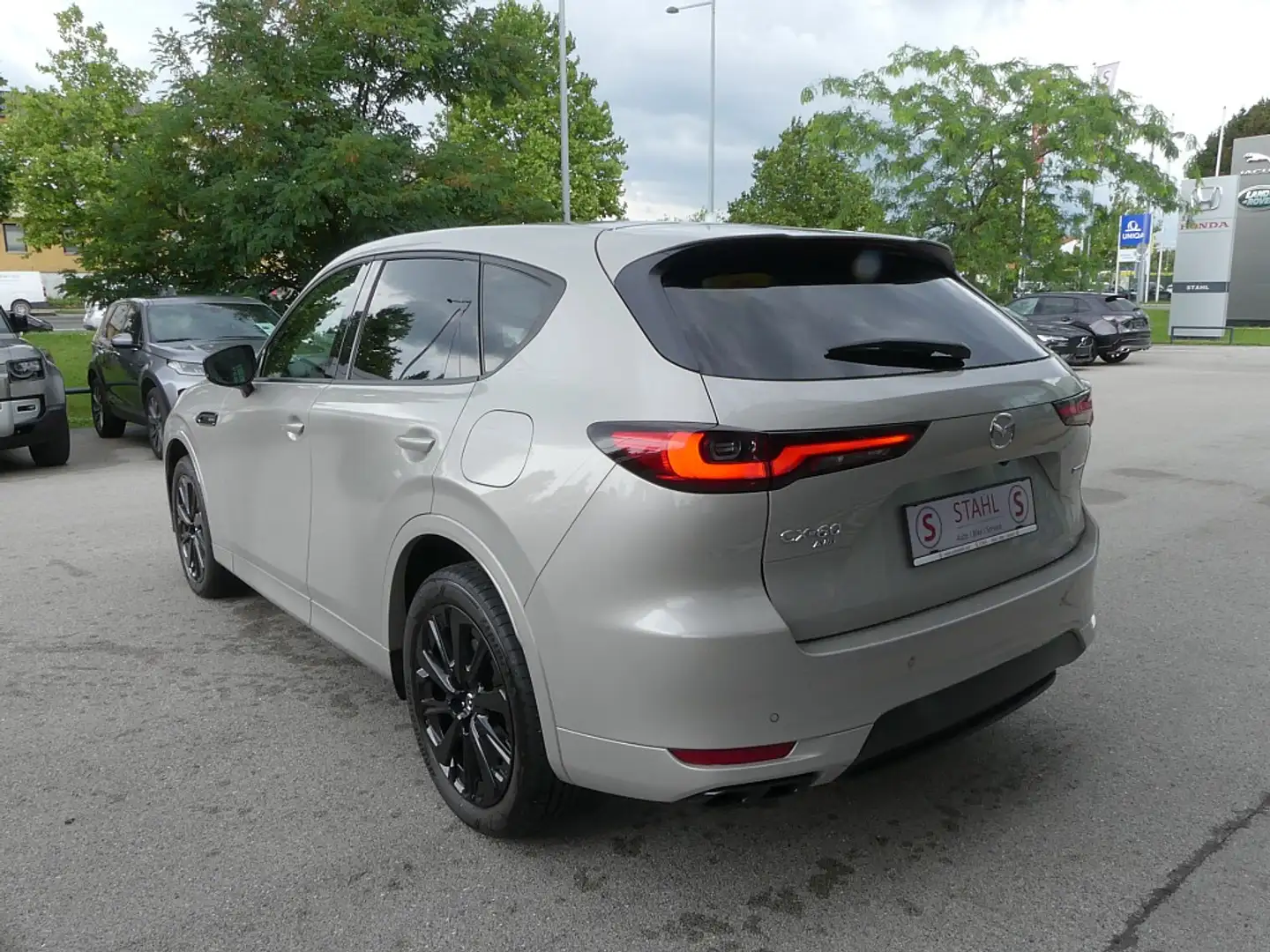 Mazda CX-60 3.3L e-SKYACTIV D AWD HOMURA Aut. | Auto Stahl ... Ezüst - 2