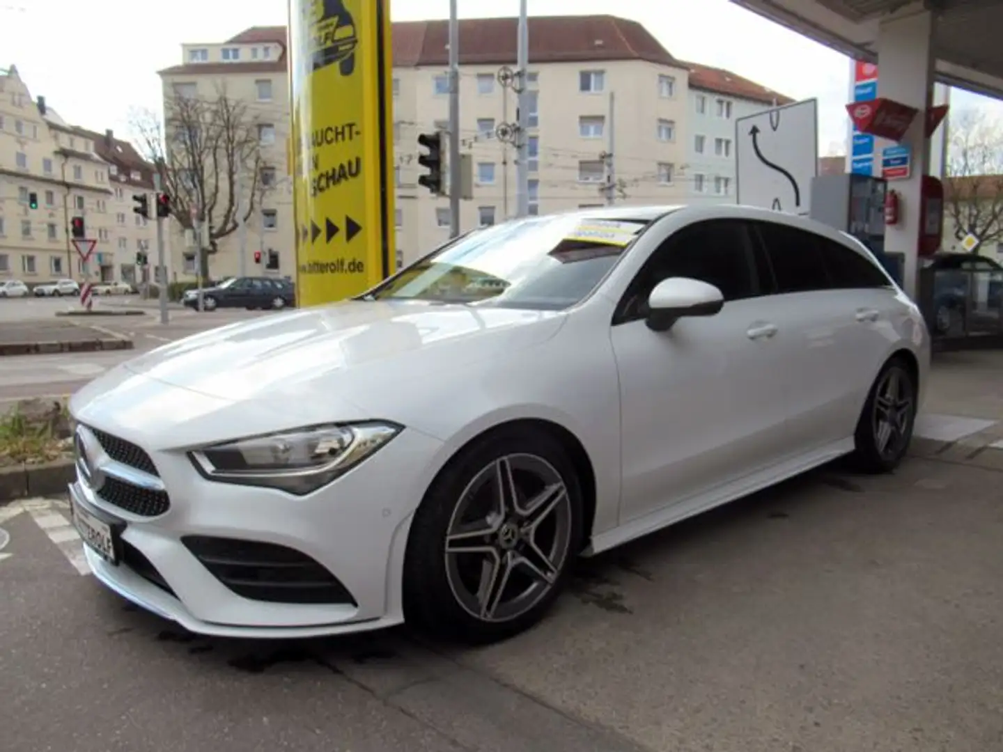Mercedes-Benz CLA 200 CLA SB 200d AMG Line Aut Navi/SHZ/Temp/Parkassis Weiß - 2