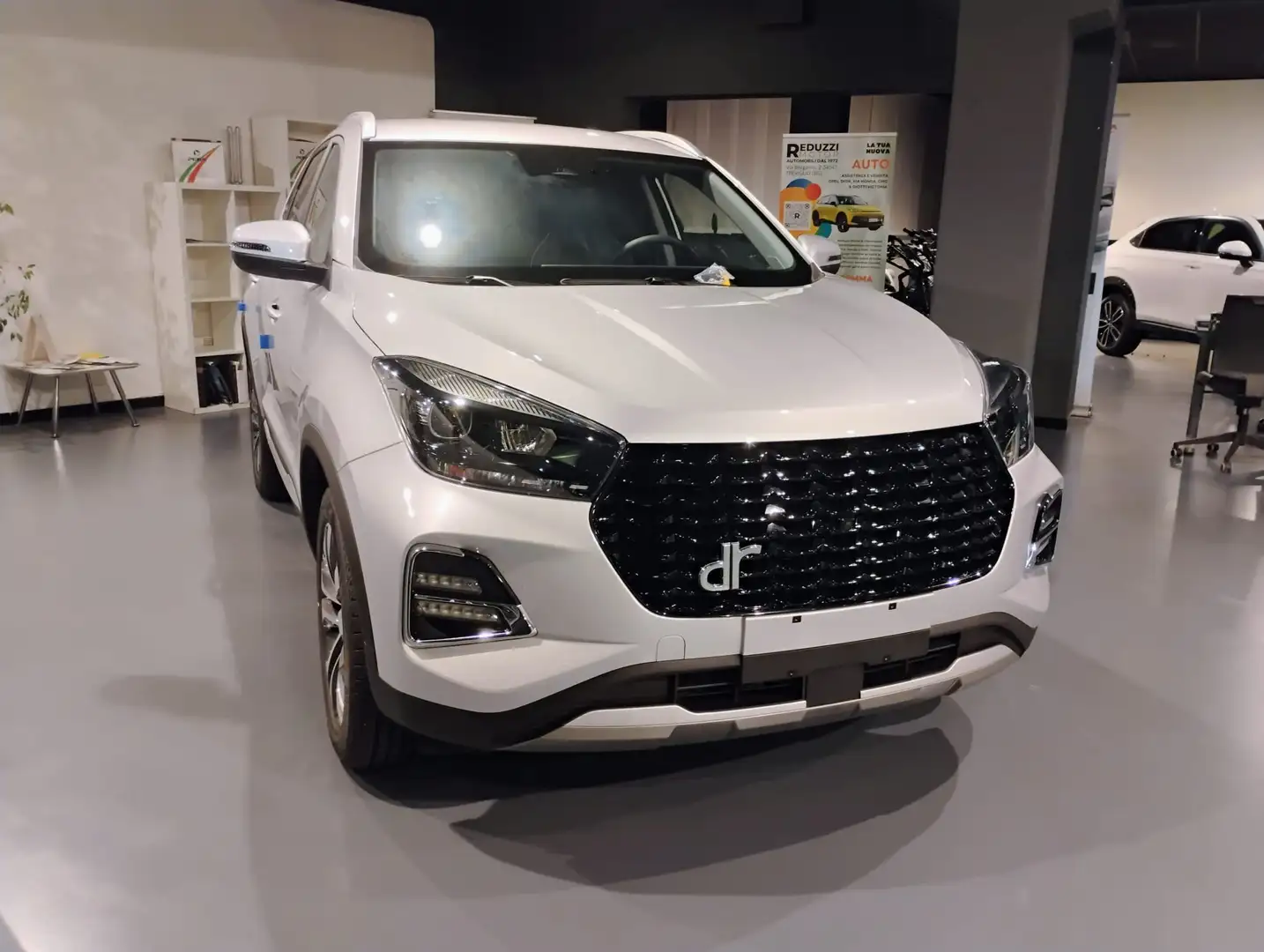 DR Automobiles DR5.0 DR 5.0 1.5 Comfort 95cv OK NEOPATENTATI Silber - 2