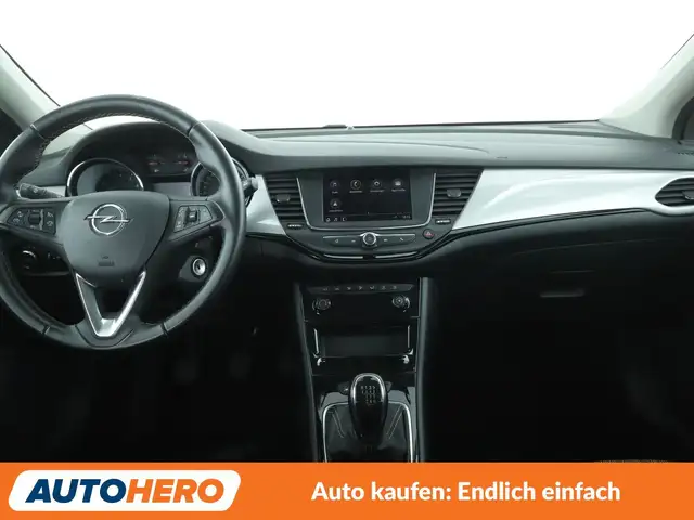 Opel Astra view 12