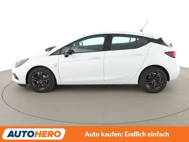 Opel Astra view 3