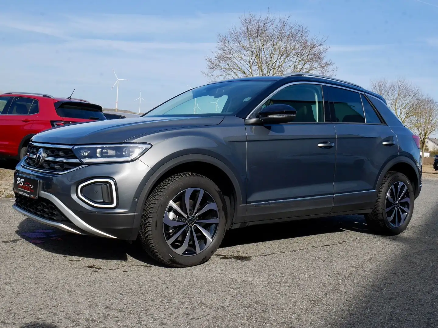 Volkswagen T-Roc 1.5 TSI DSG"Style"AHK+LED+Massage+App+Kam. Grau - 1