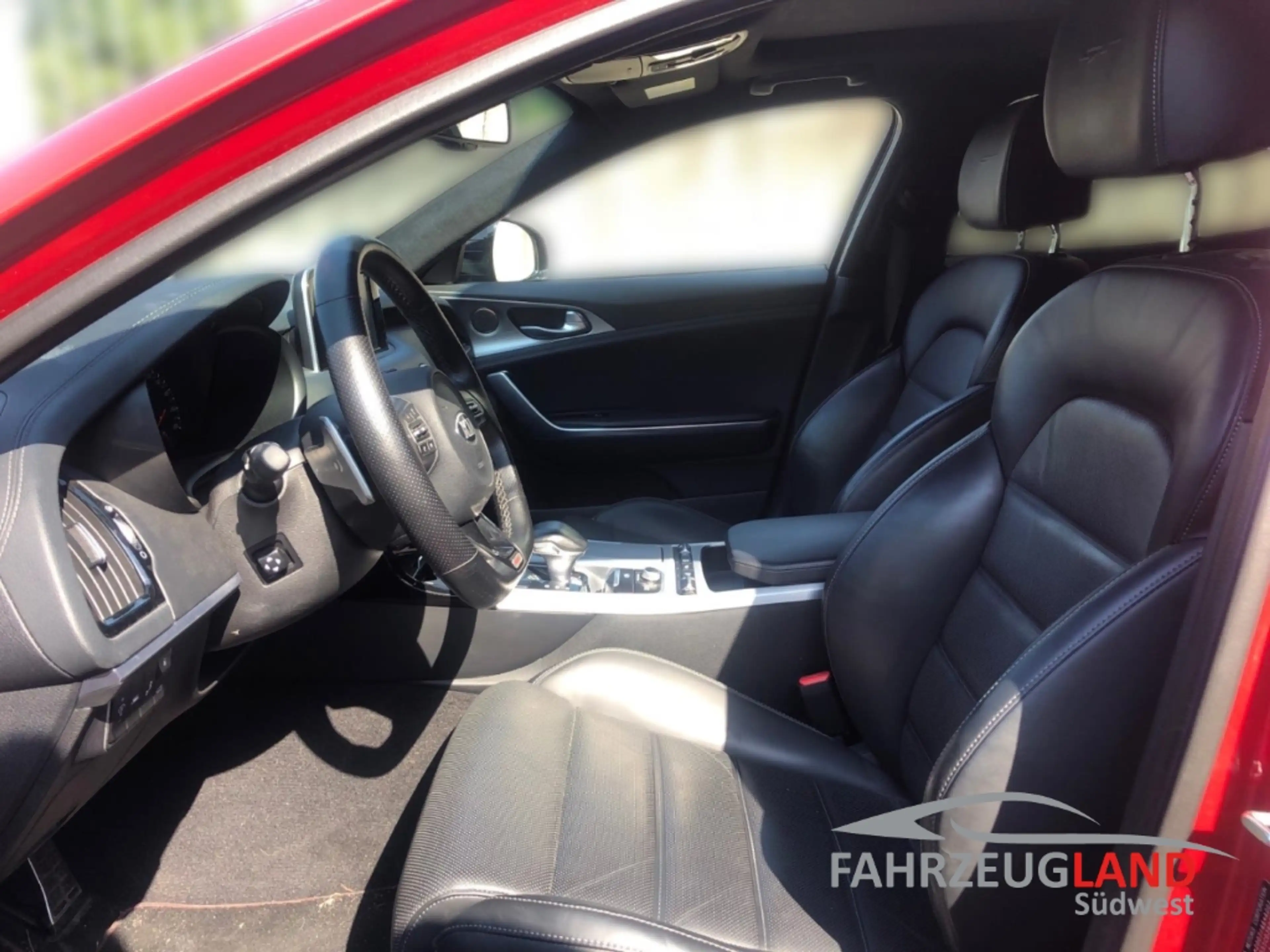 Kia Stinger GT 4WD 3.3 V6 T-GDI Schiebedach Klima PDC Navi Bre — photo 7