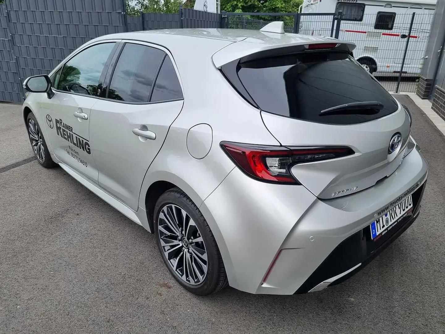 Toyota Corolla Hybrid 1.8 Team Deutschland, Technik-P. Silber - 2