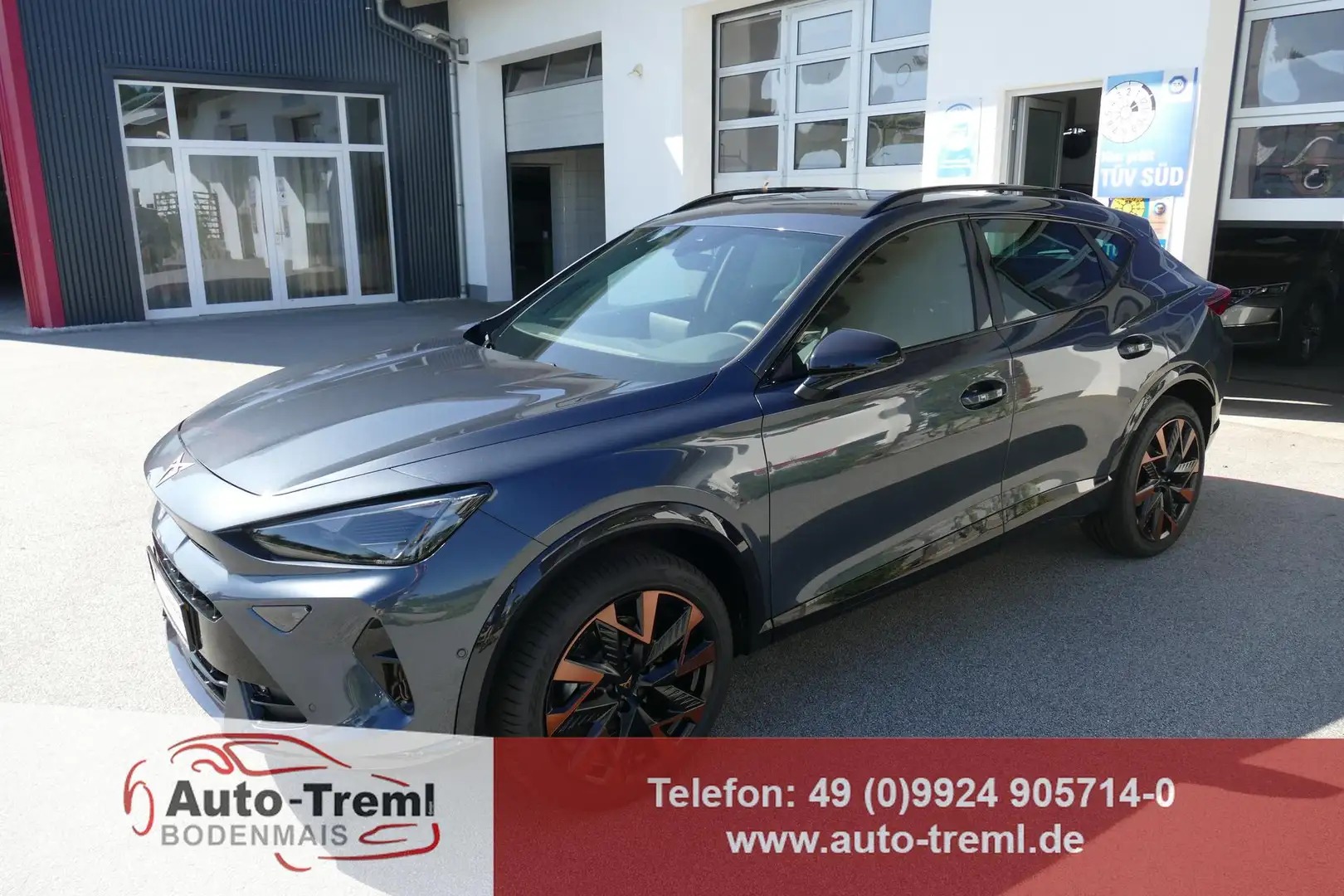 CUPRA Formentor 2.0 TSI 4x4 DSG 204 PS Facelift AHK Navi 19" Sa... Grau - 1