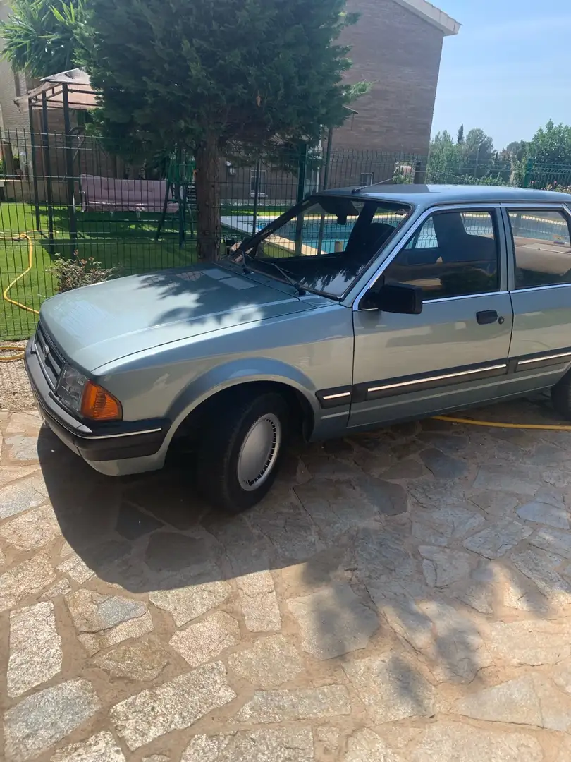Ford Orion 1.6D GL Zielony - 1