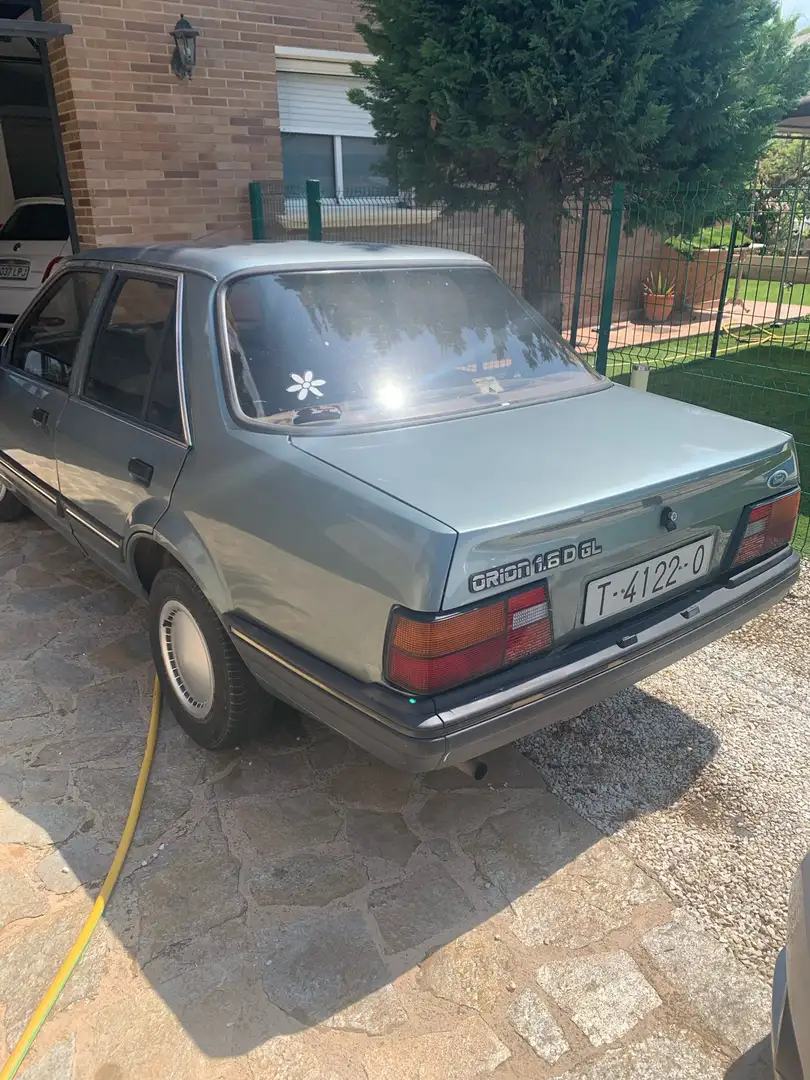 Ford Orion 1.6D GL Grün - 2