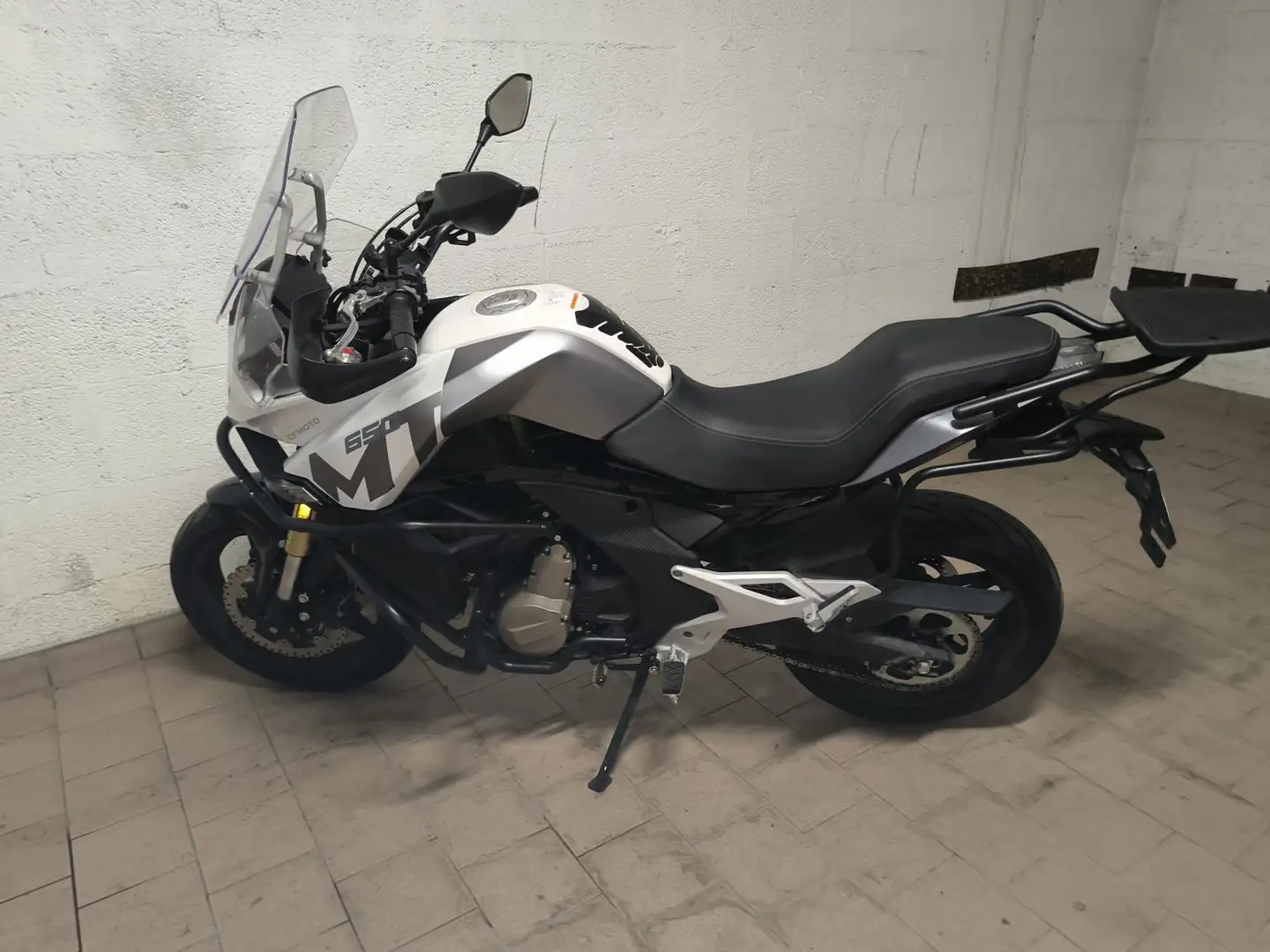 CFMOTO 650 MT CT MOTO 650 MT Fehér - 1