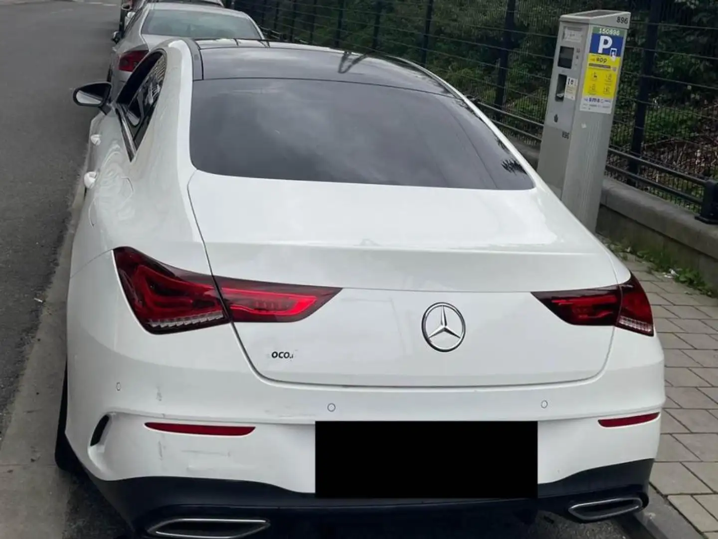 Mercedes-Benz CLA 180 CLA 180 Business Solution - Interieur AMG Wit - 1