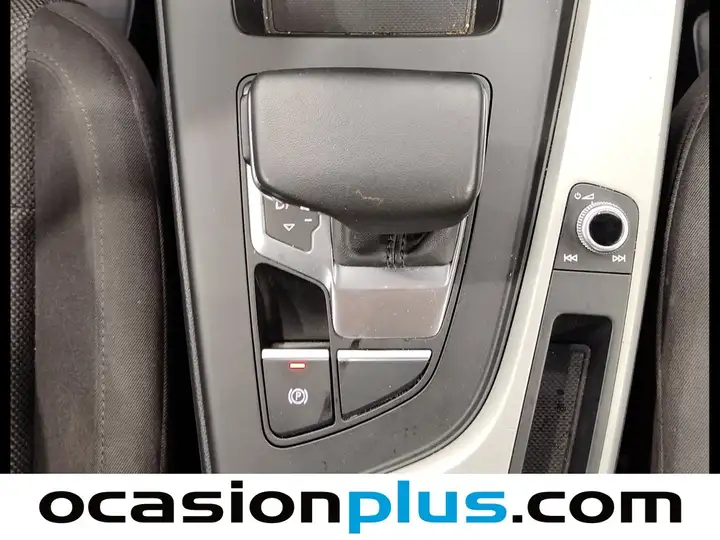 Audi A4 AVANT 2.0 Advanced 35 TFSI 2023, foto 5