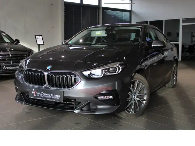 BMW 218 d Sport line M HUD*CAM*NAVI*LED