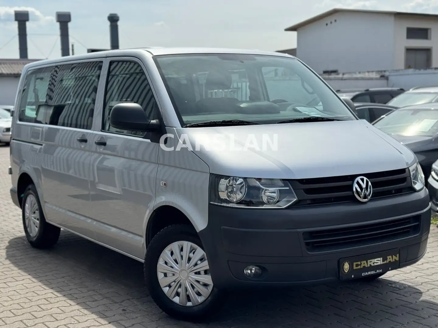 Volkswagen T5 Transporter T5 2.0 TDI "2.HAND+9-SITZER+SCHIEBEX2+AHK+KLIMA" Silber - 1