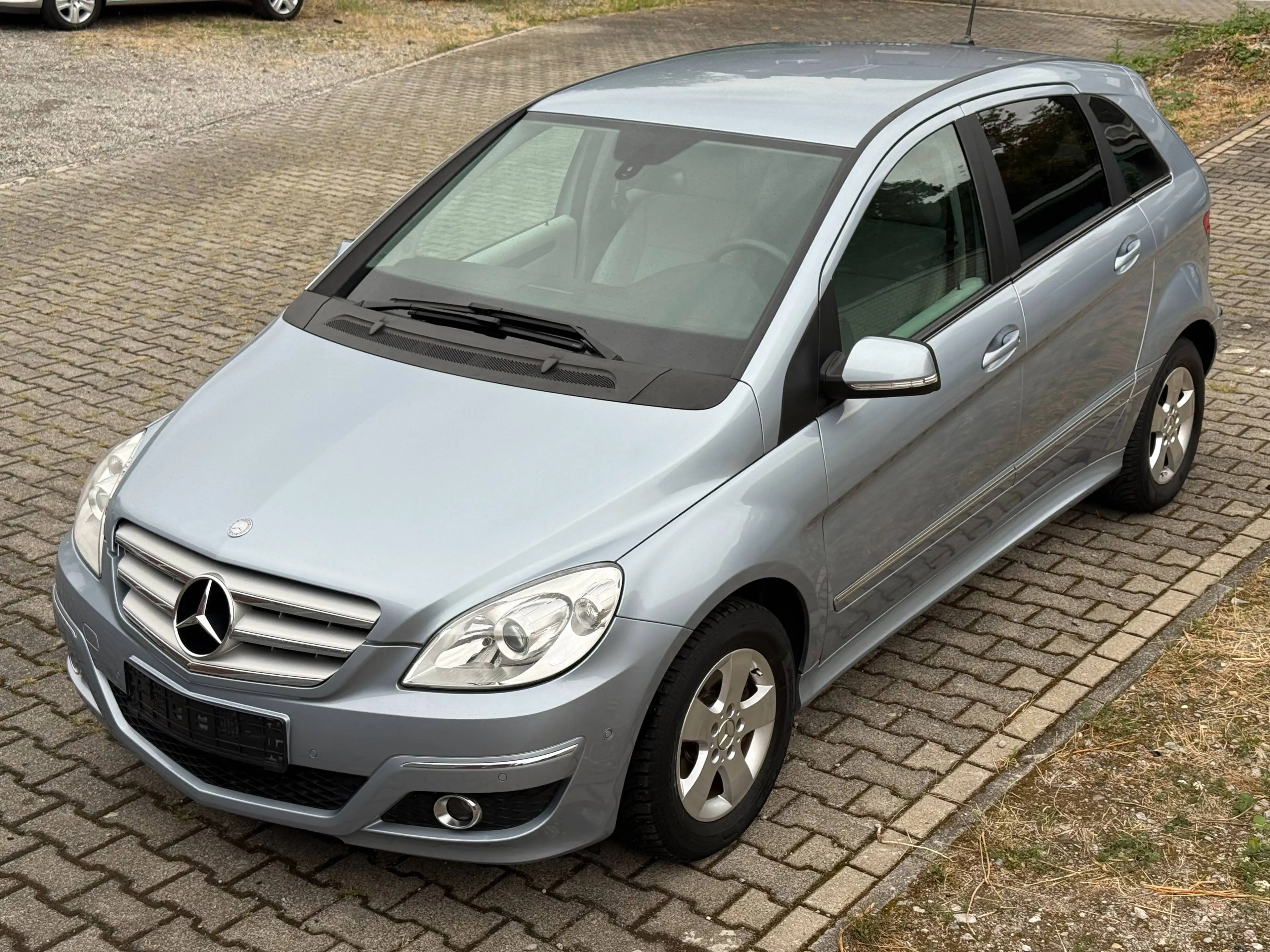 Mercedes-Benz B 180 B 180 (245.232) — photo 6
