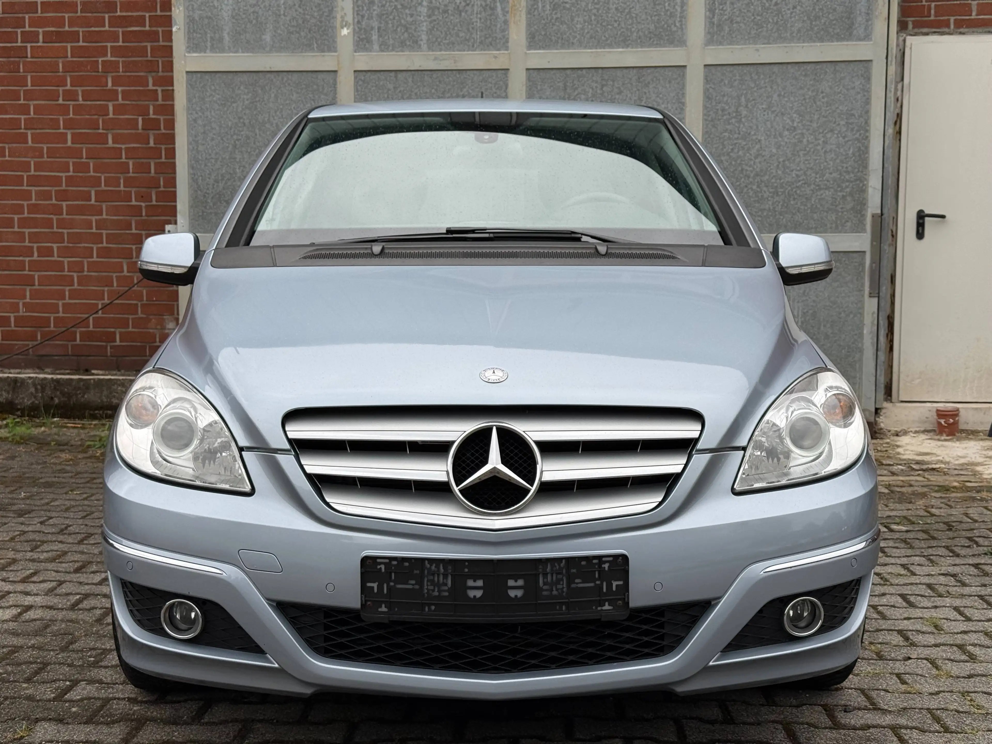 Mercedes-Benz B 180 B 180 (245.232) — photo 3