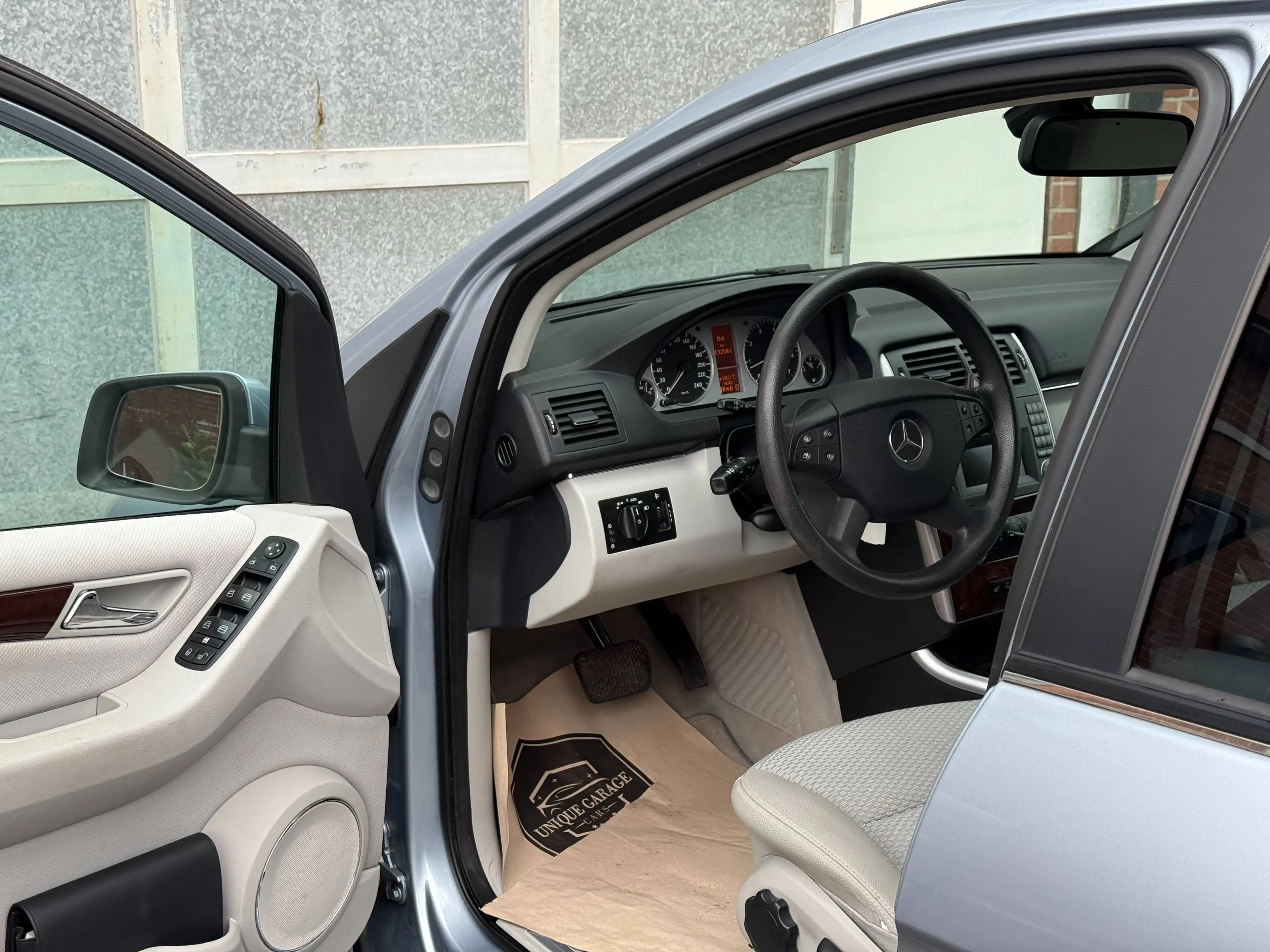 Mercedes-Benz B 180 B 180 (245.232) — photo 13
