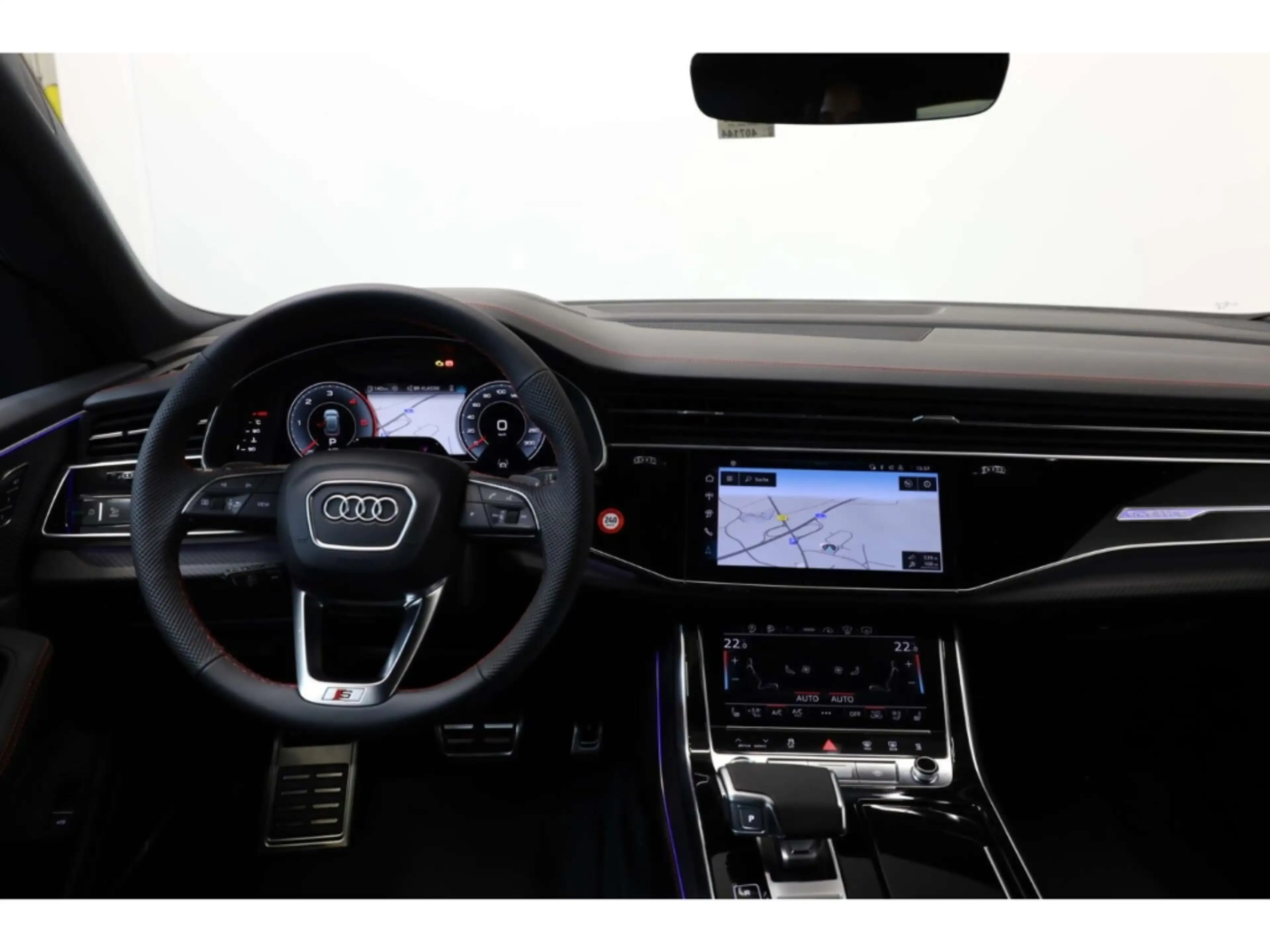 Audi Q8 TDI quattro S line business — photo 9