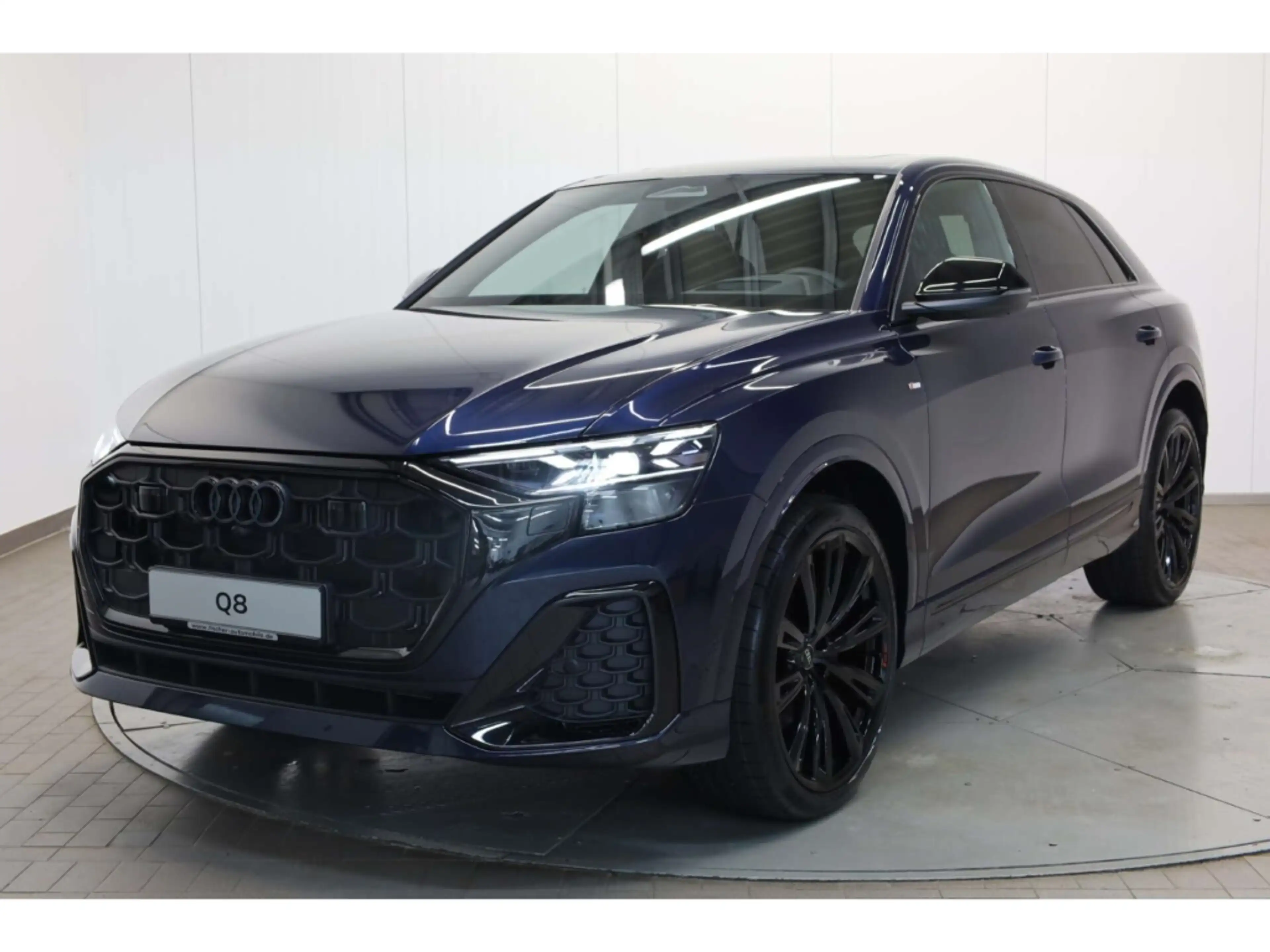 Audi Q8 TDI quattro S line business — photo 2