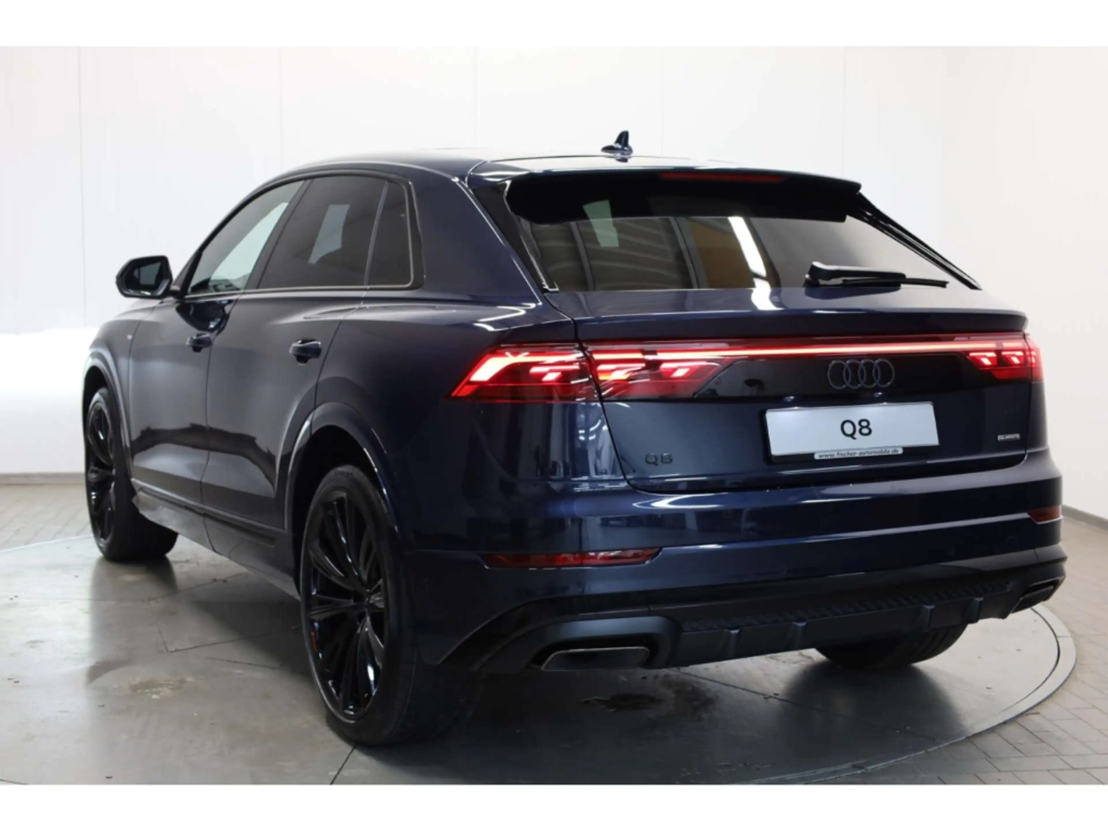 Audi Q8 TDI quattro S line business — photo 4