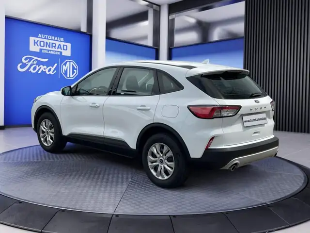 Ford Kuga view 4