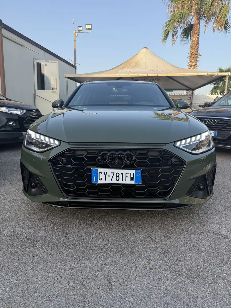Audi A4 Avant 35 2.0 tdi mhev S Line edition 163cv s-troni Verde - 1