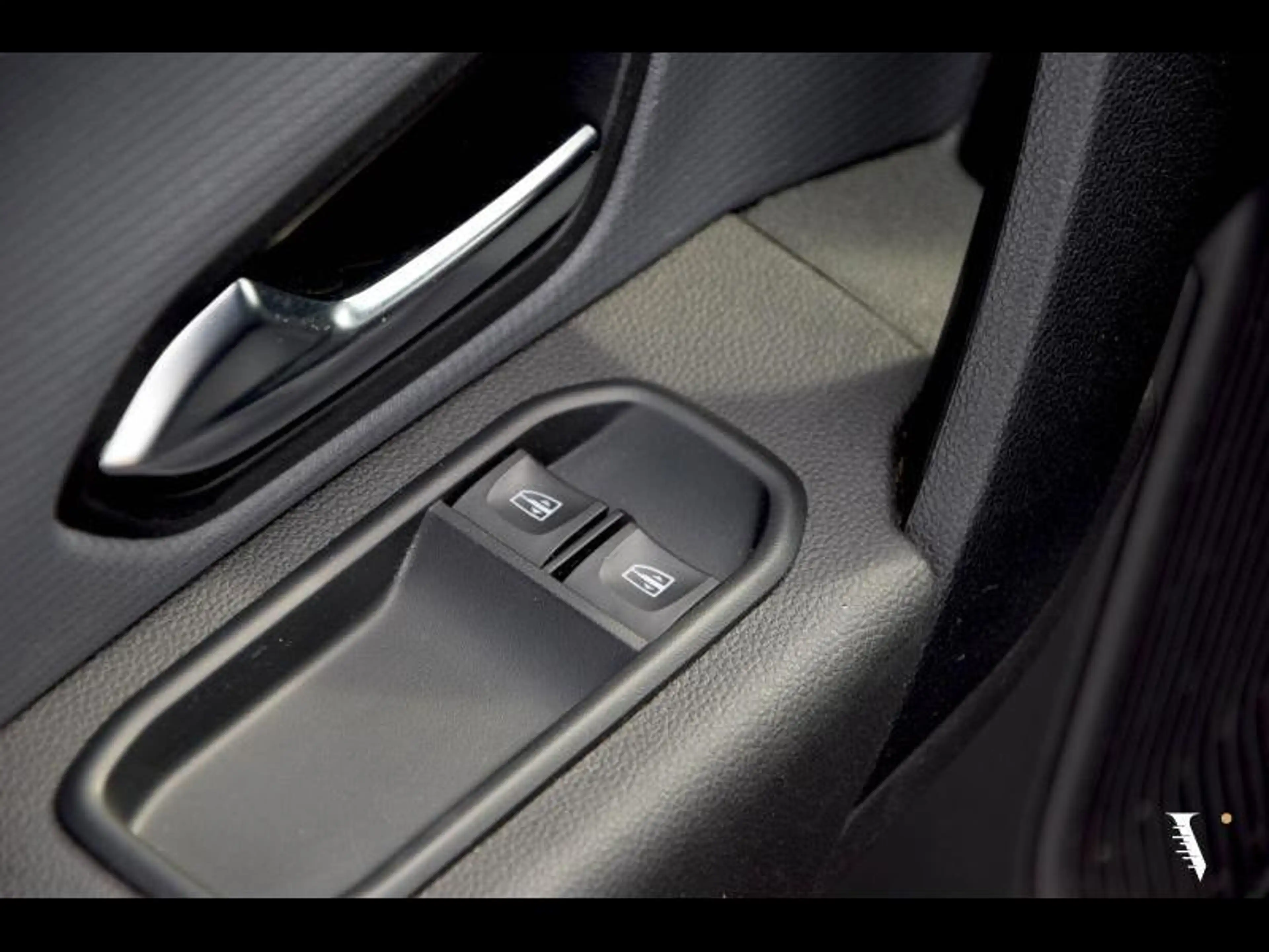 Renault Express NAVI | CARPLAY | PDC — photo 4