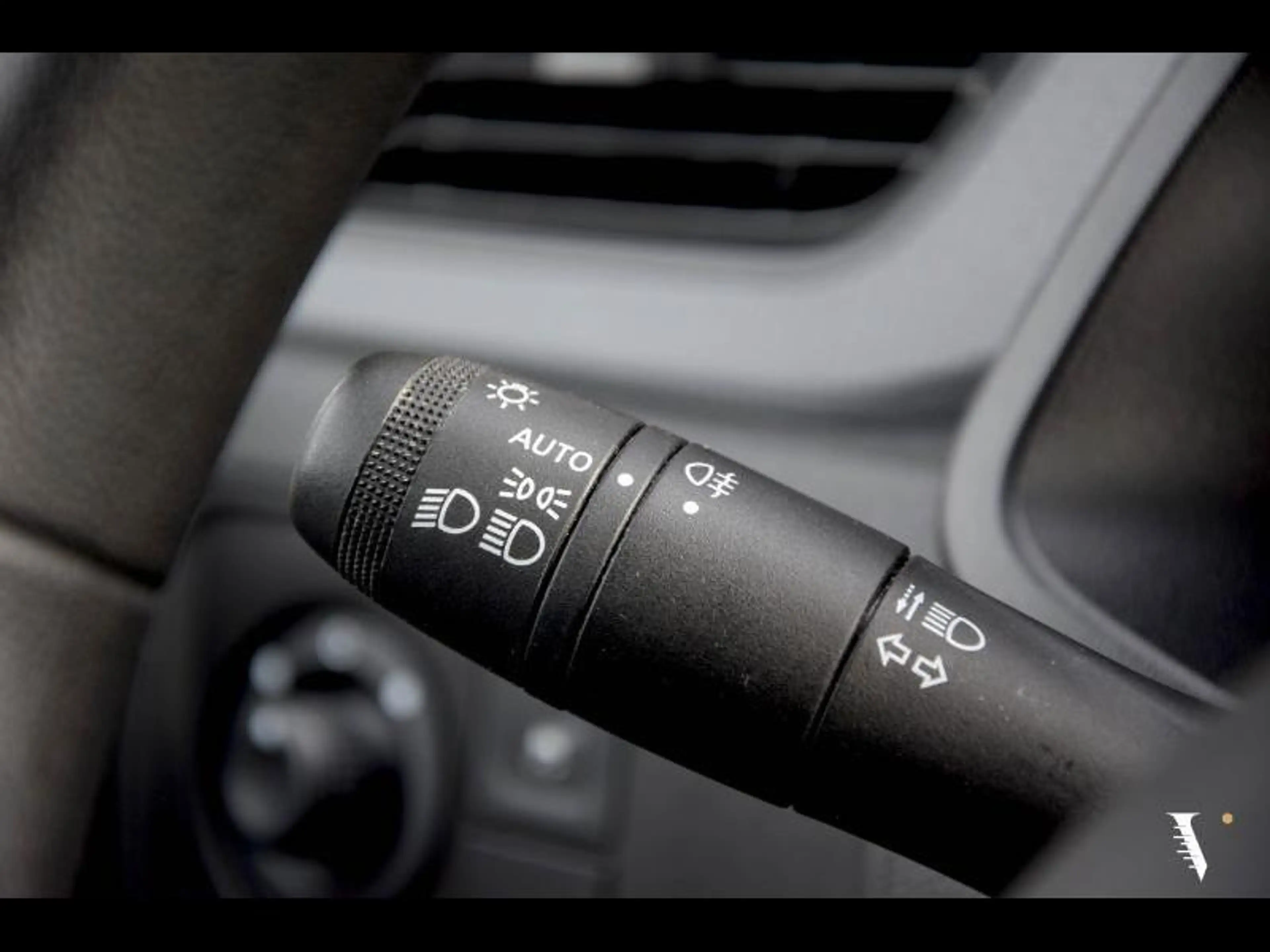 Renault Express NAVI | CARPLAY | PDC — photo 6