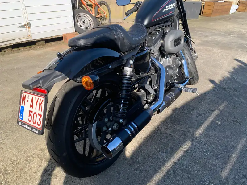 Harley-Davidson Roadster - foto 3