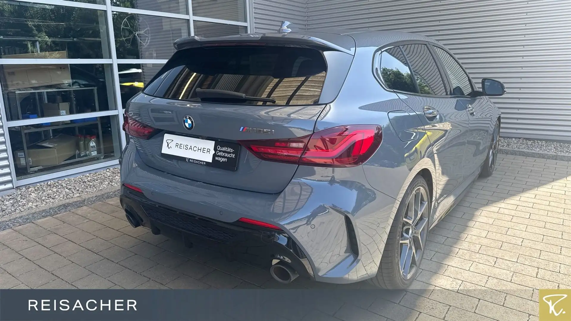 BMW 135 I XDRIVE Navi HUD adLED 18"LM RüKa Grau - 2