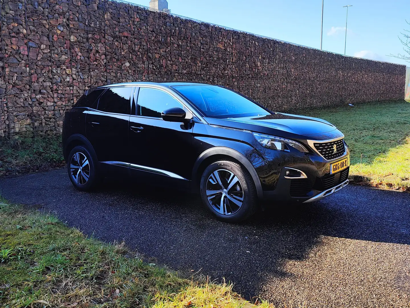 Peugeot 3008 1.2 Puretech Allure Business Zwart - 1