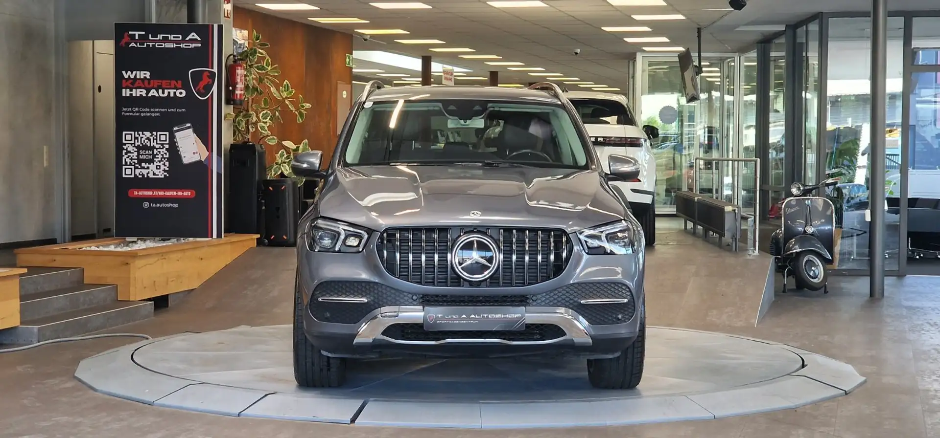 Mercedes-Benz GLE 300 d 4Matic Aut. *Kamera*21Zoll*Navi*Ambiente* Grau - 2