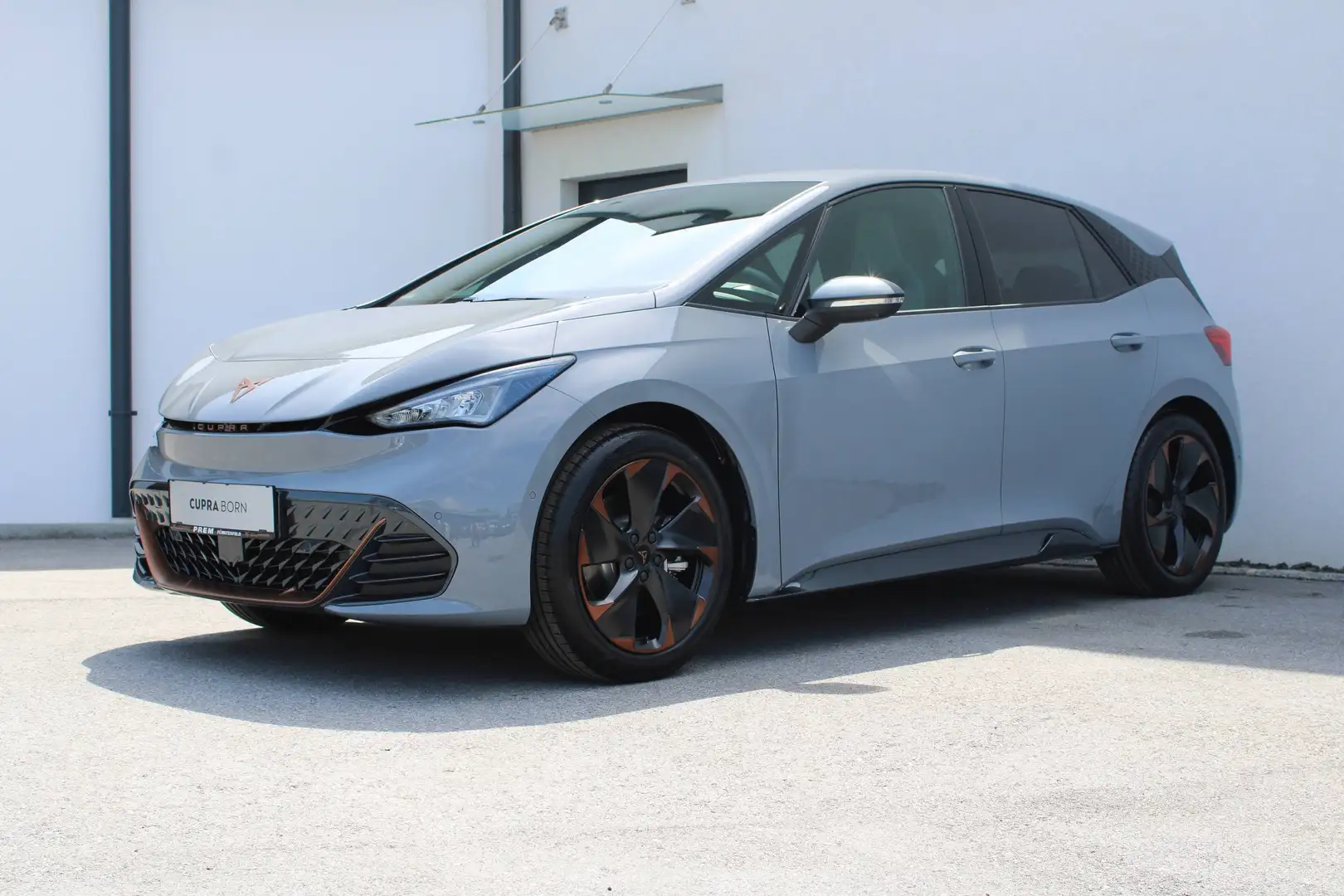 CUPRA Born 58/62 e-Boost 170kW/231PS mit absoluter MEGAAUSSTATTUNG! Grau - 2