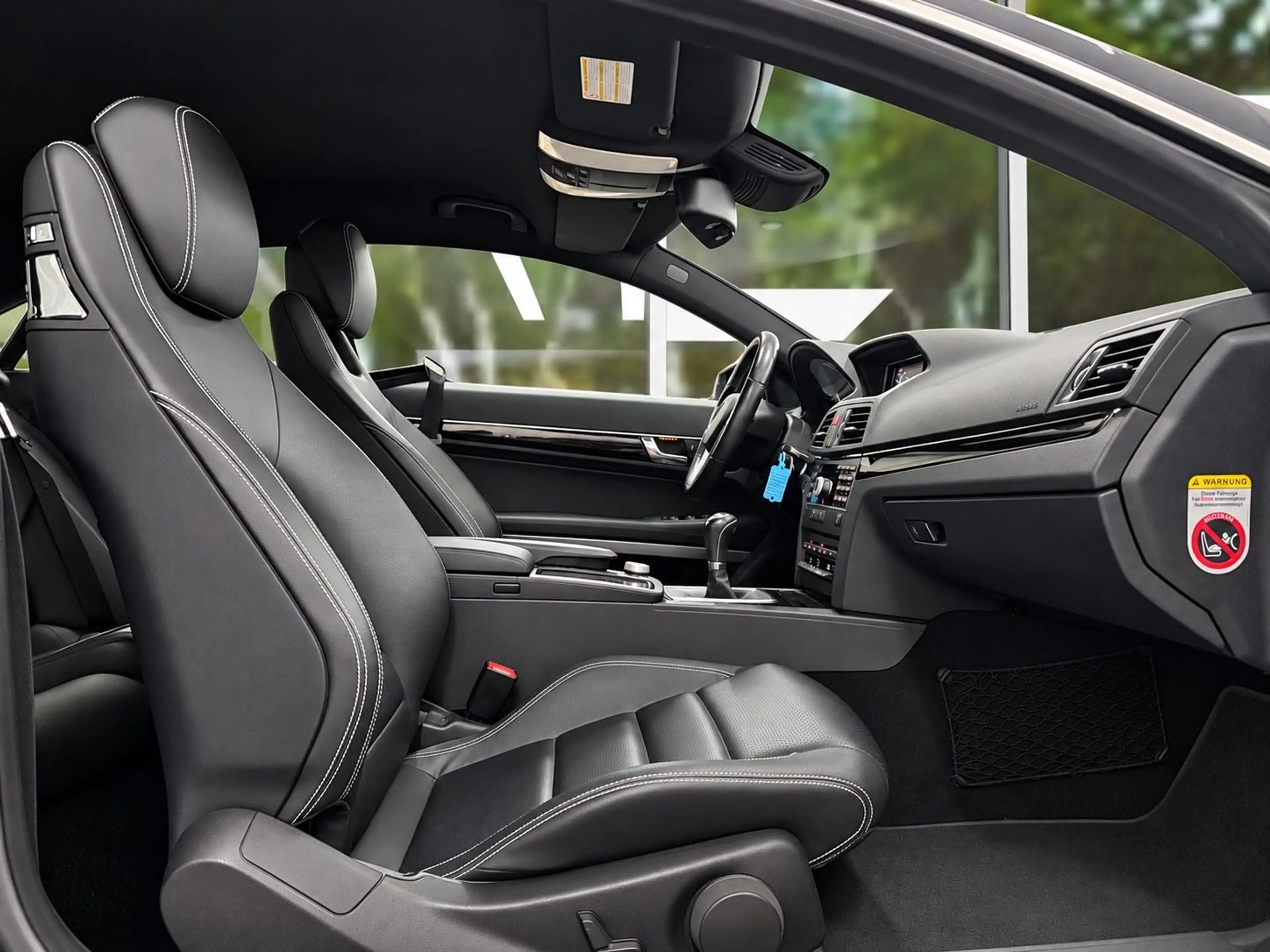 Mercedes-Benz E 250 CDI Coupe BlueEfficiency Avantg. Rentner — photo 7