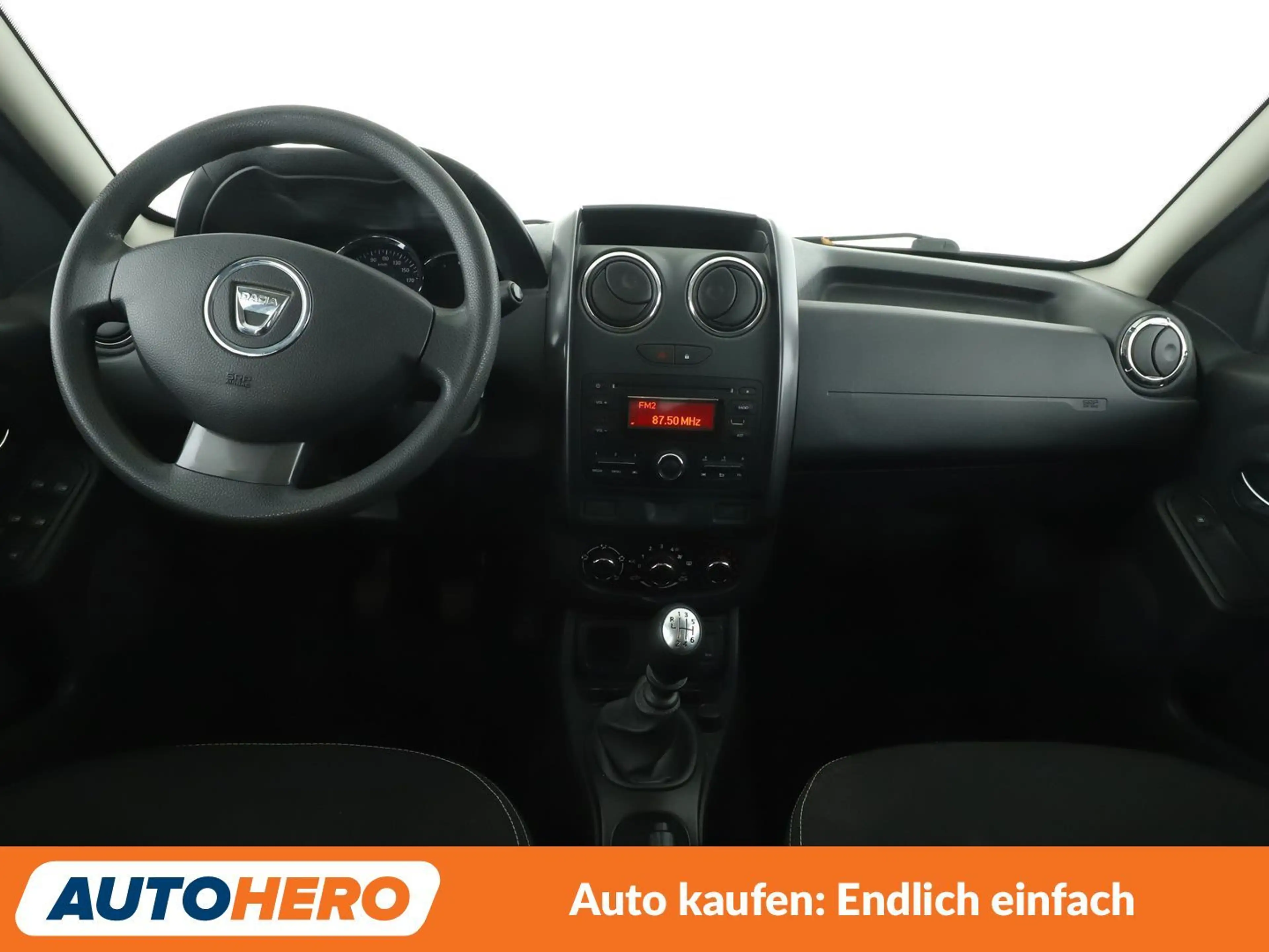 Dacia Duster 1.5 dCi Laureate 4x2 — photo 12