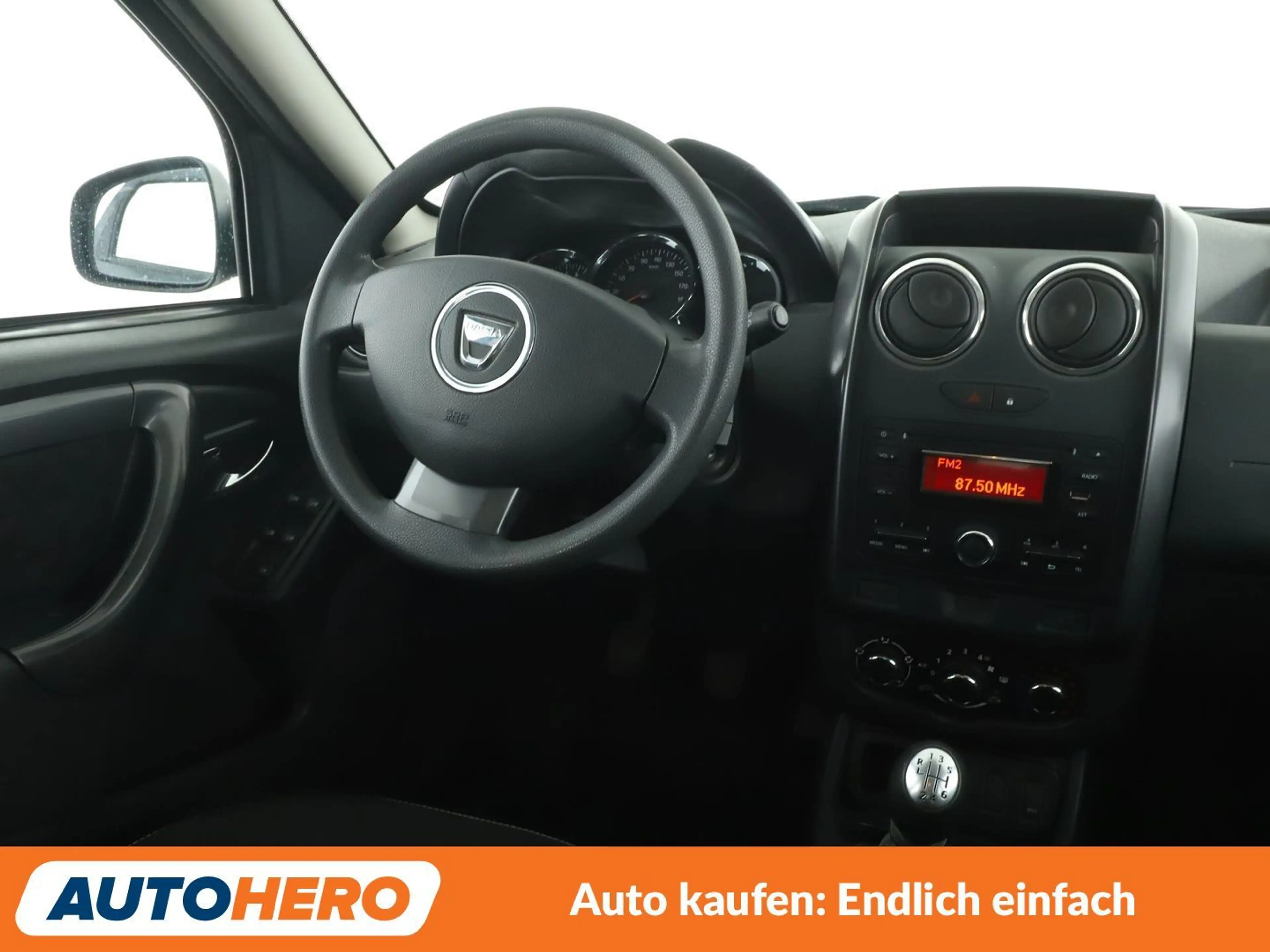 Dacia Duster 1.5 dCi Laureate 4x2 — photo 13