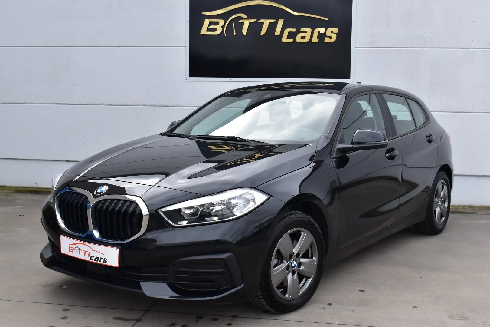 BMW 116 1.5d* Navigatie* Autom. Airco* Cruise C.* PDC V&A Siyah - 1