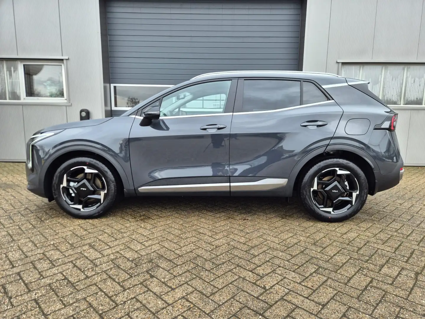 Kia Sportage Spirit 1.6 T-GDI 150PS DCT NEUES MODELL MY26 FA... Grau - 1