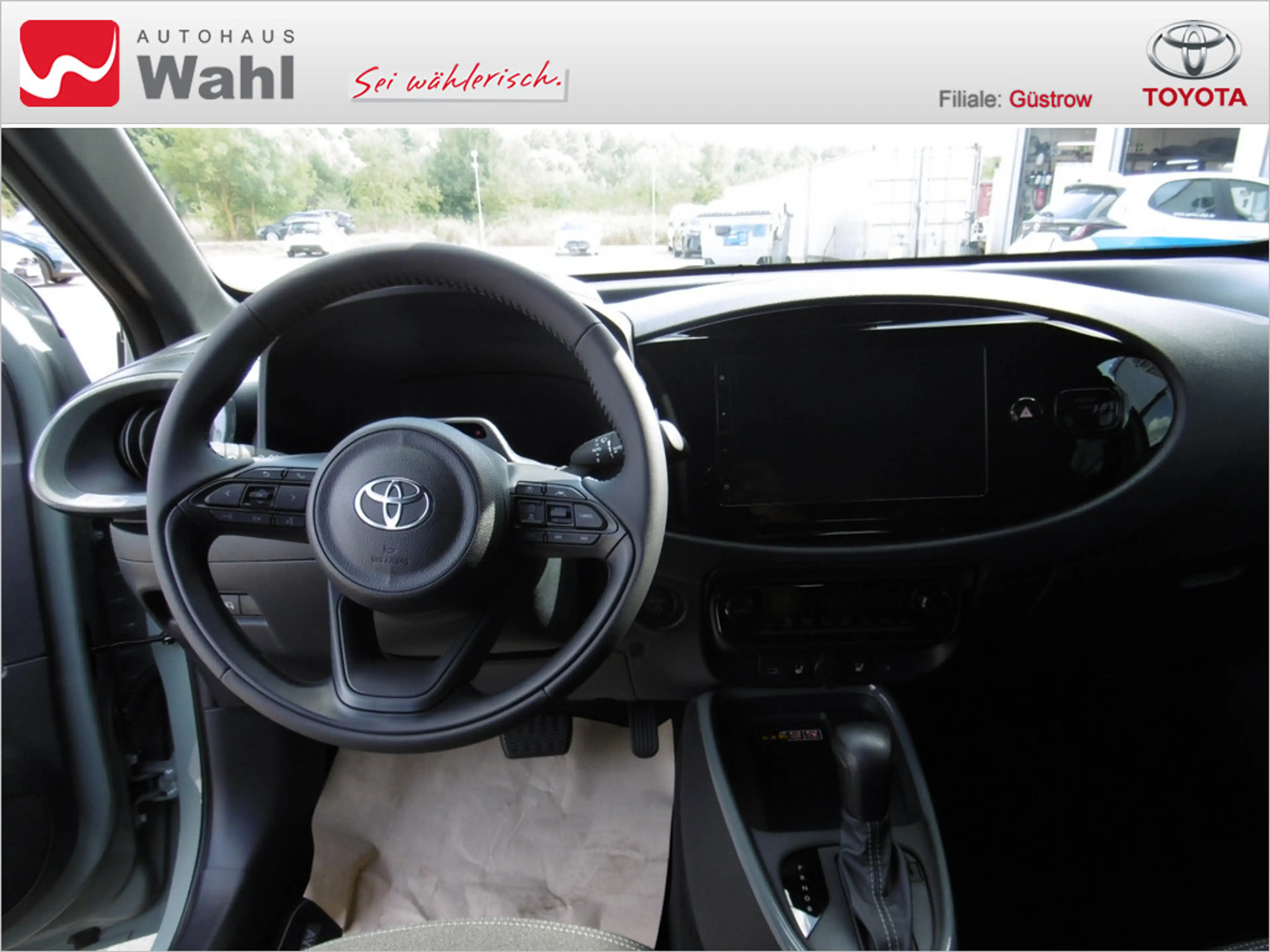 Toyota Aygo X 1.5 Hybrid Teamplayer — photo 9