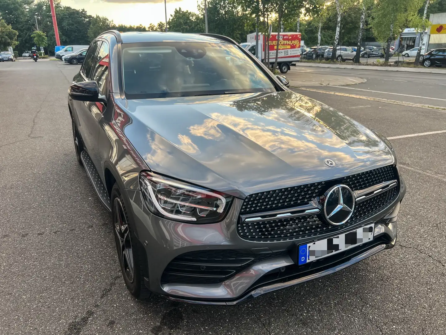 Mercedes-Benz GLC 200 GLC 200 4M AMG NIGHT Widescreen Rückfahrcam Mbux Grau - 1