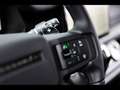 Land Rover Defender 110 V8 P635 MHEV OCTA AWD EDITION ONE°MY25°CARBON Gris - thumbnail 23
