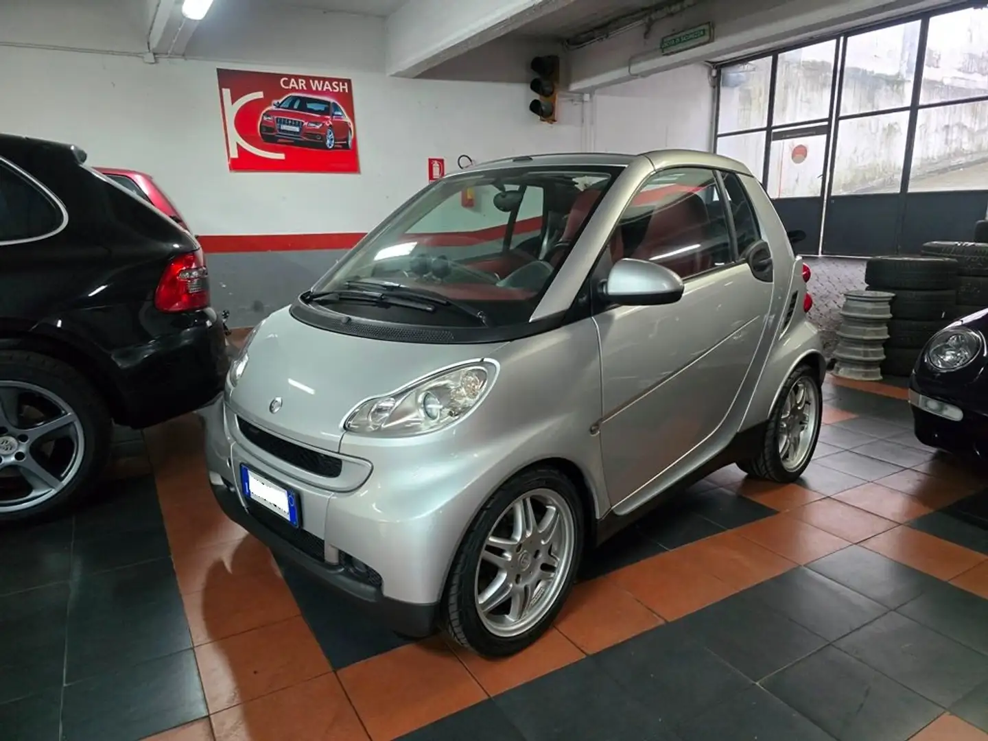 smart brabus Fortwo Cabrio 1.0 Brabus Xclusive 98cv Zilver - 1