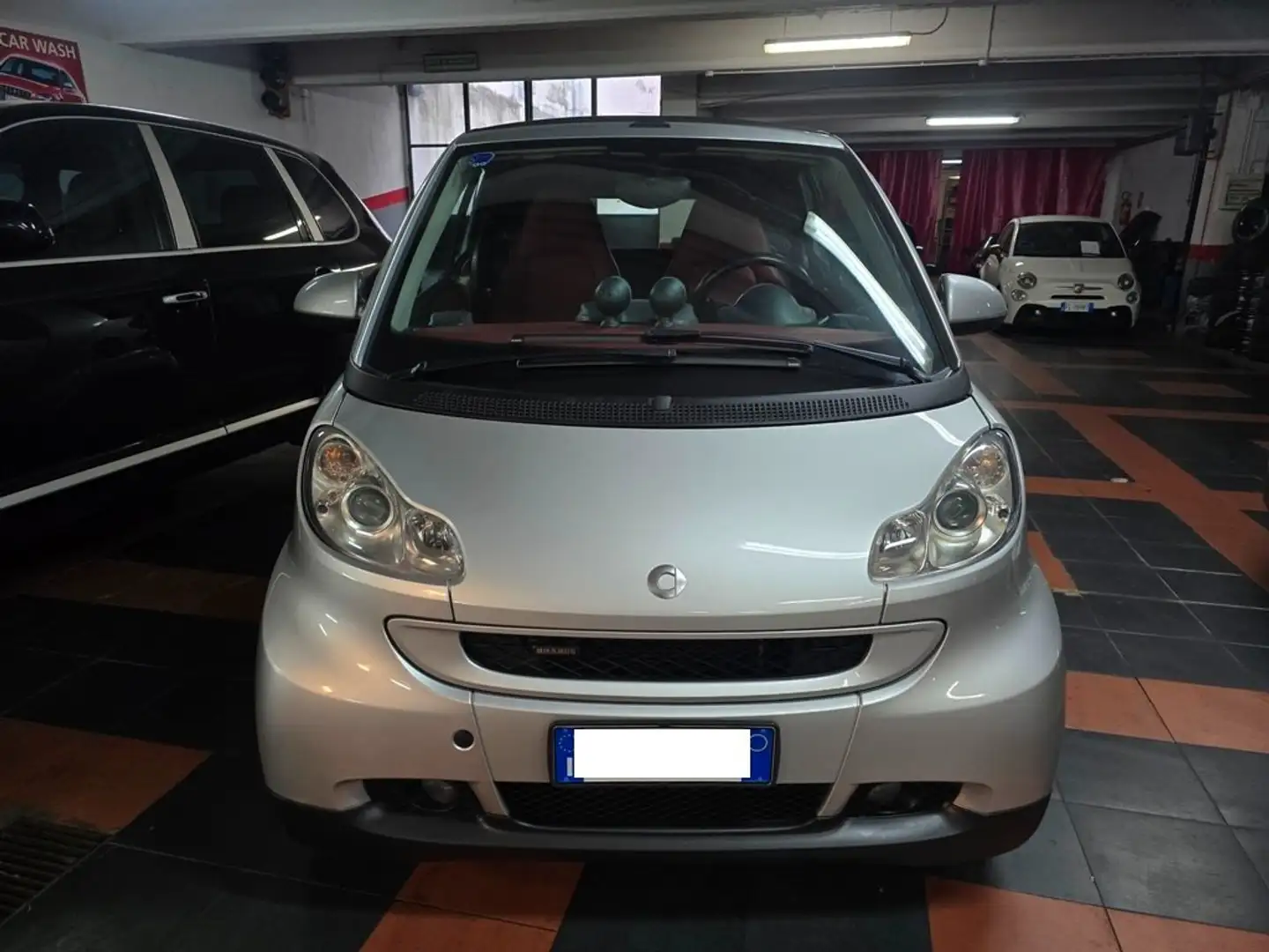 smart brabus Fortwo Cabrio 1.0 Brabus Xclusive 98cv Zilver - 2