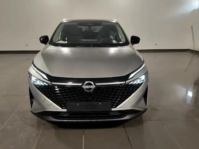 Nissan Qashqai view 2