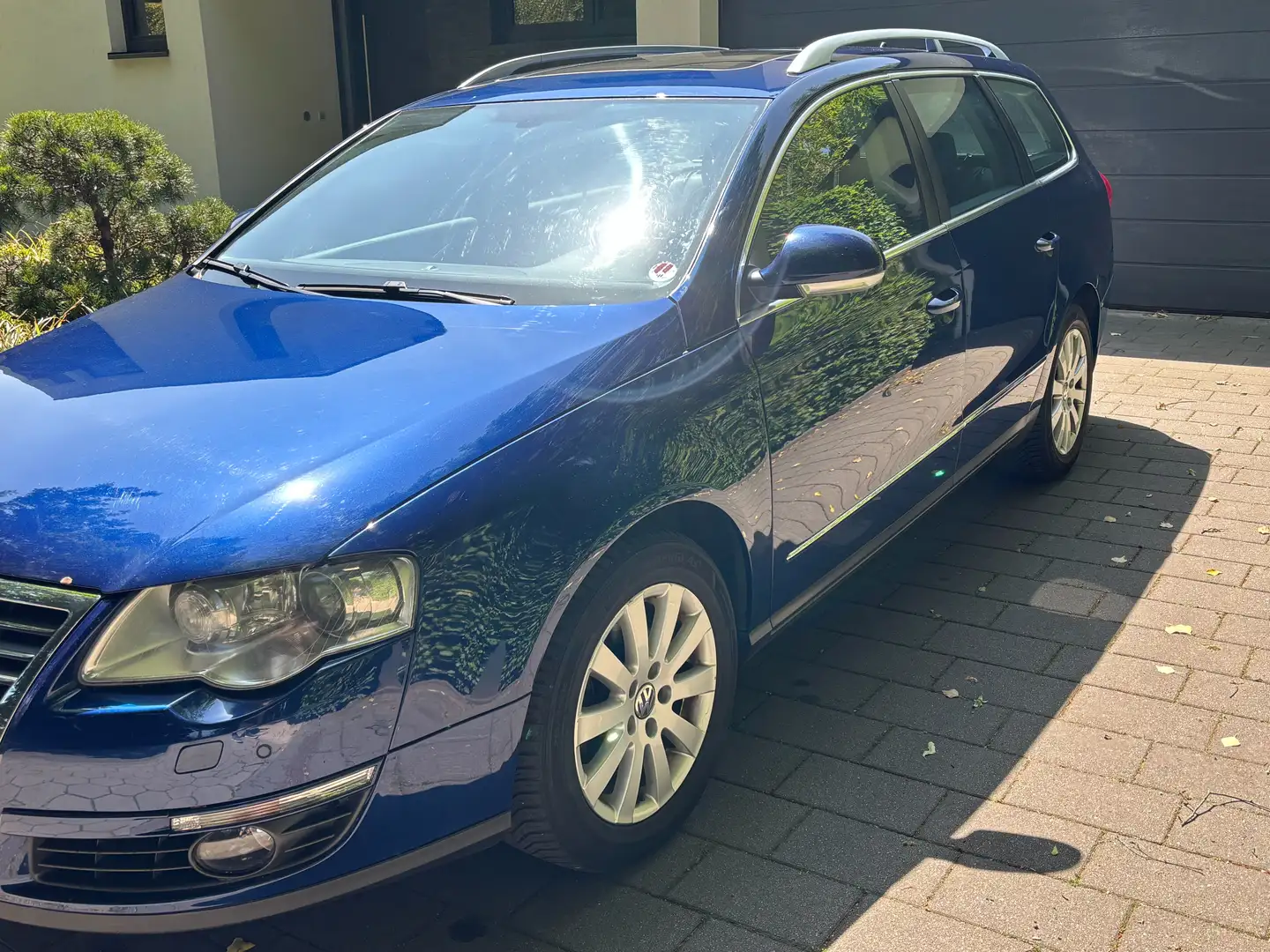 Volkswagen Passat Variant Passat Variant 1.8 TSI DSG Highline Blau - 1