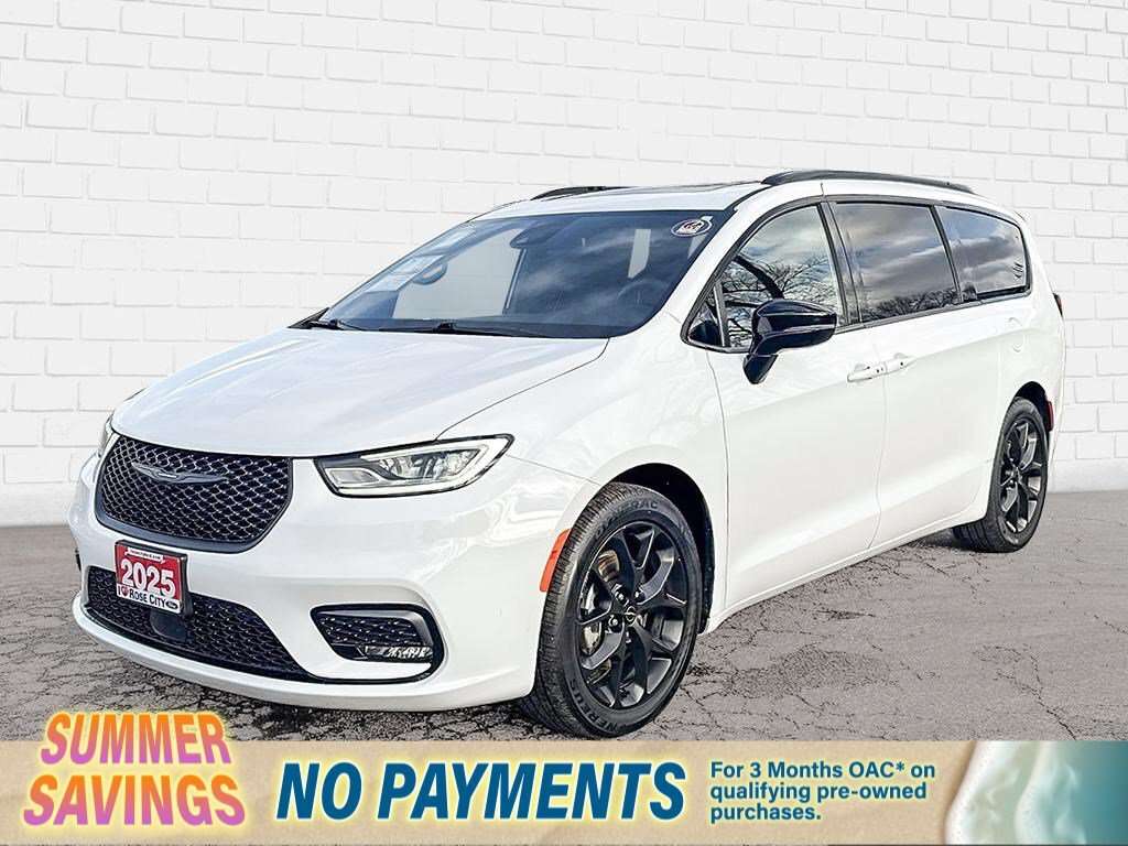 2025 Chrysler Pacifica Limited | Heated Seats | Remote Start | Sunroof |