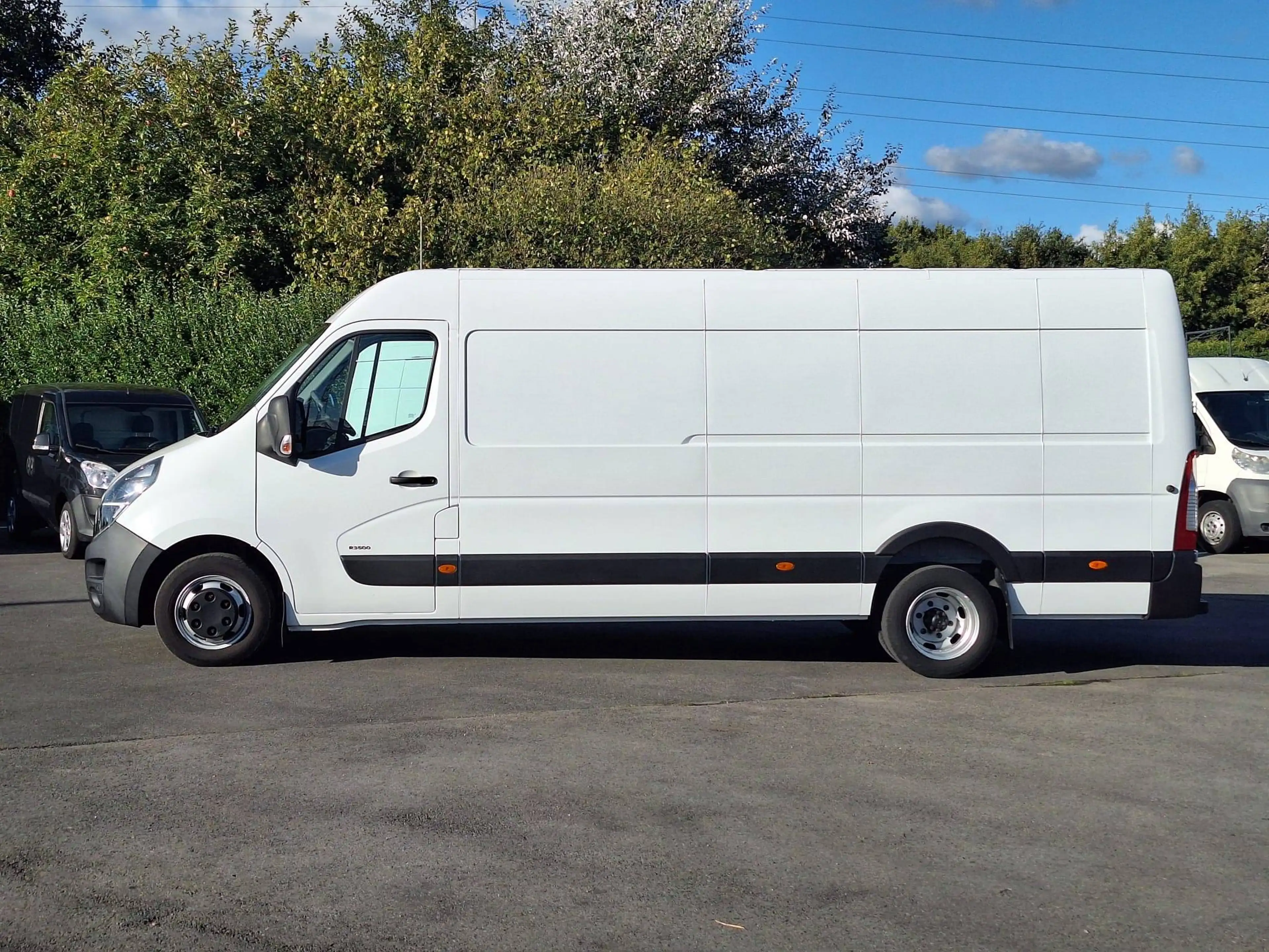 Opel Movano 2.3dci L4H2 Dubbellucht 3.5t trek 77000km (18000netto+Btw/Tva) — photo 2