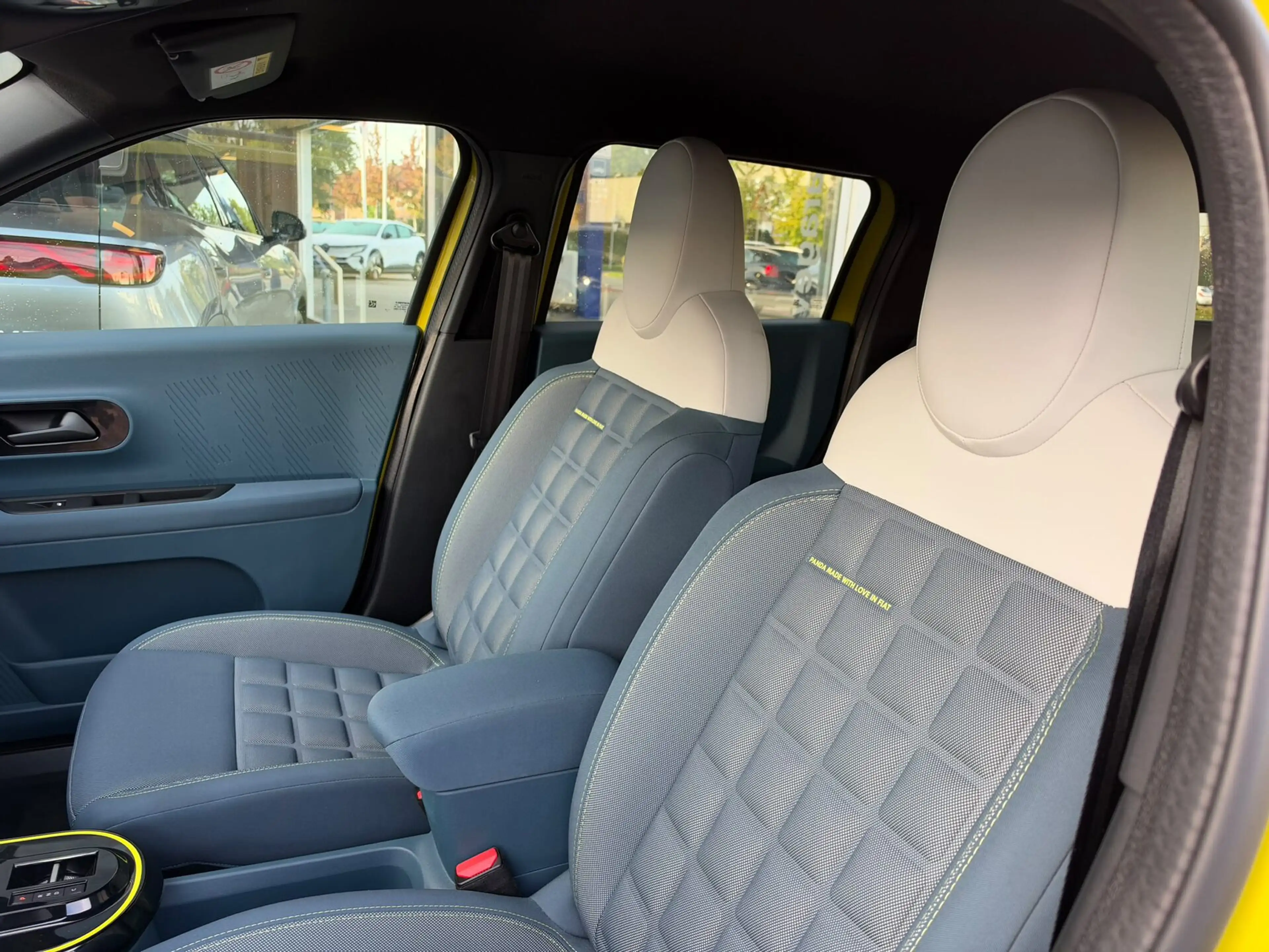 Fiat Grande Panda La Prima — photo 7