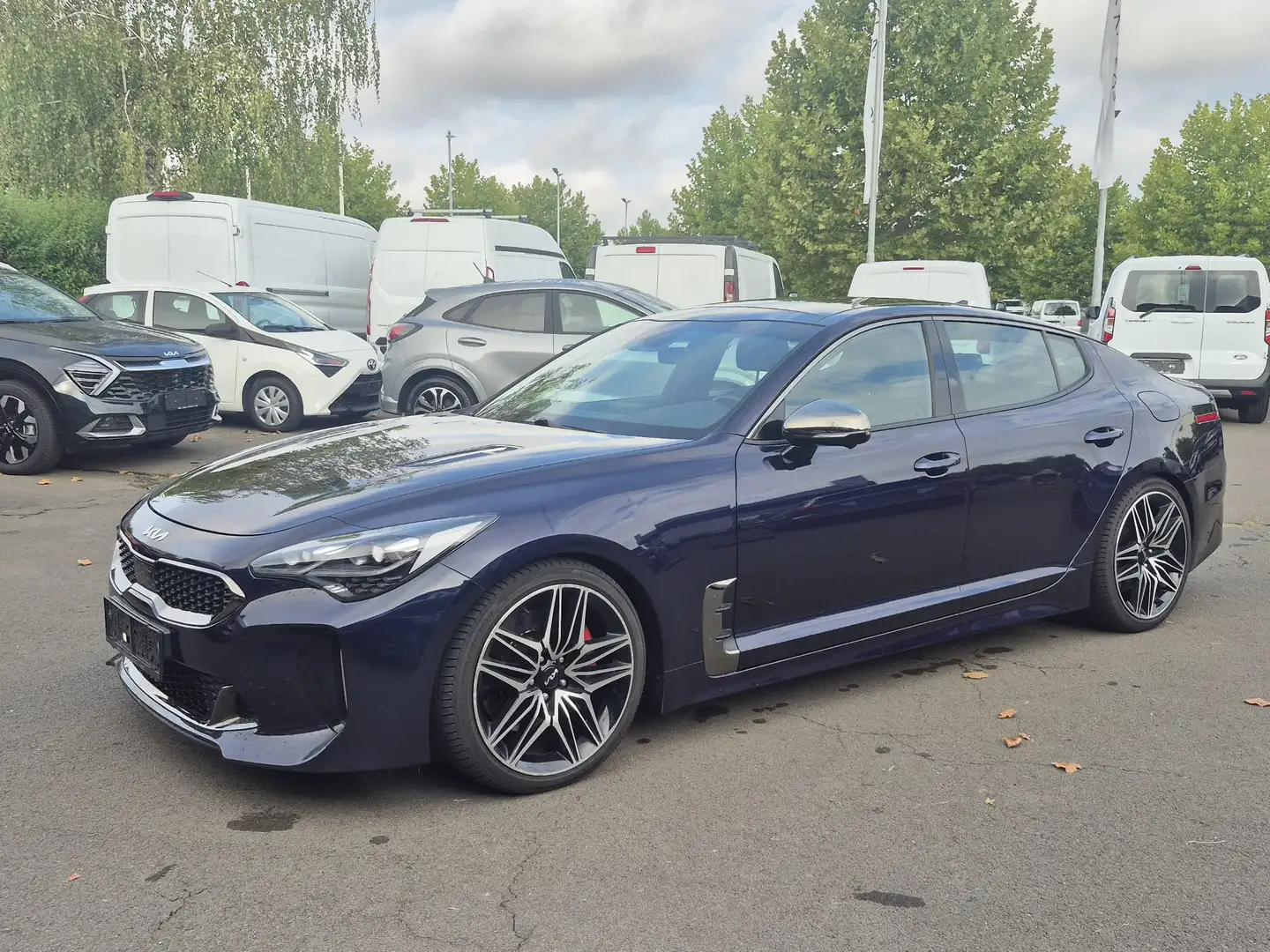 Kia Stinger 3,3 T-GDI ISG GT AWD Aut *S-Dach**TOP* Blau - 1